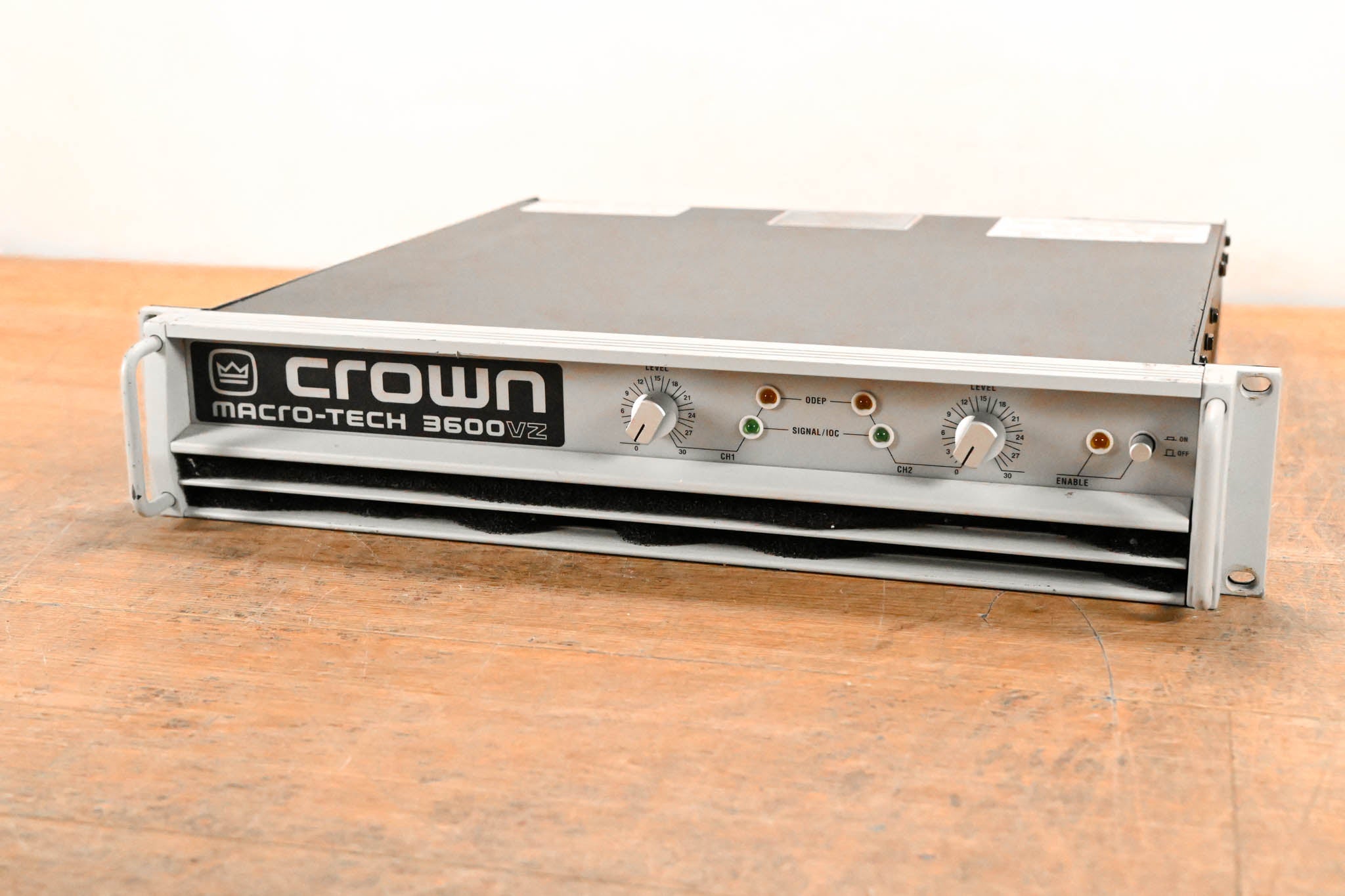 Crown Macro-Tech 3600VZ 2-Channel Power Amplifier
