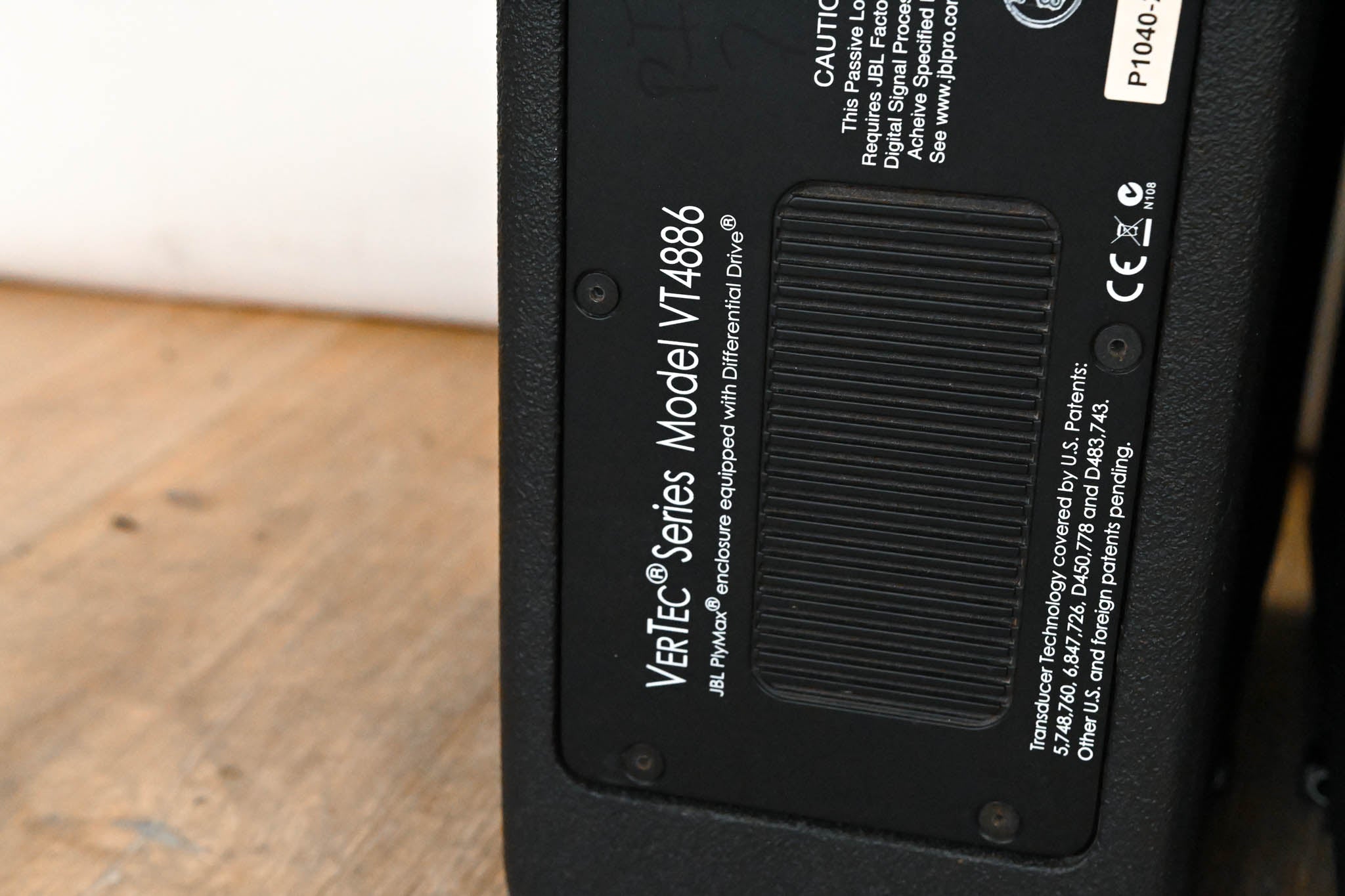 JBL VT4886 Dual 6.5" Passive Compact Line Array Loudspeakers (PAIR)