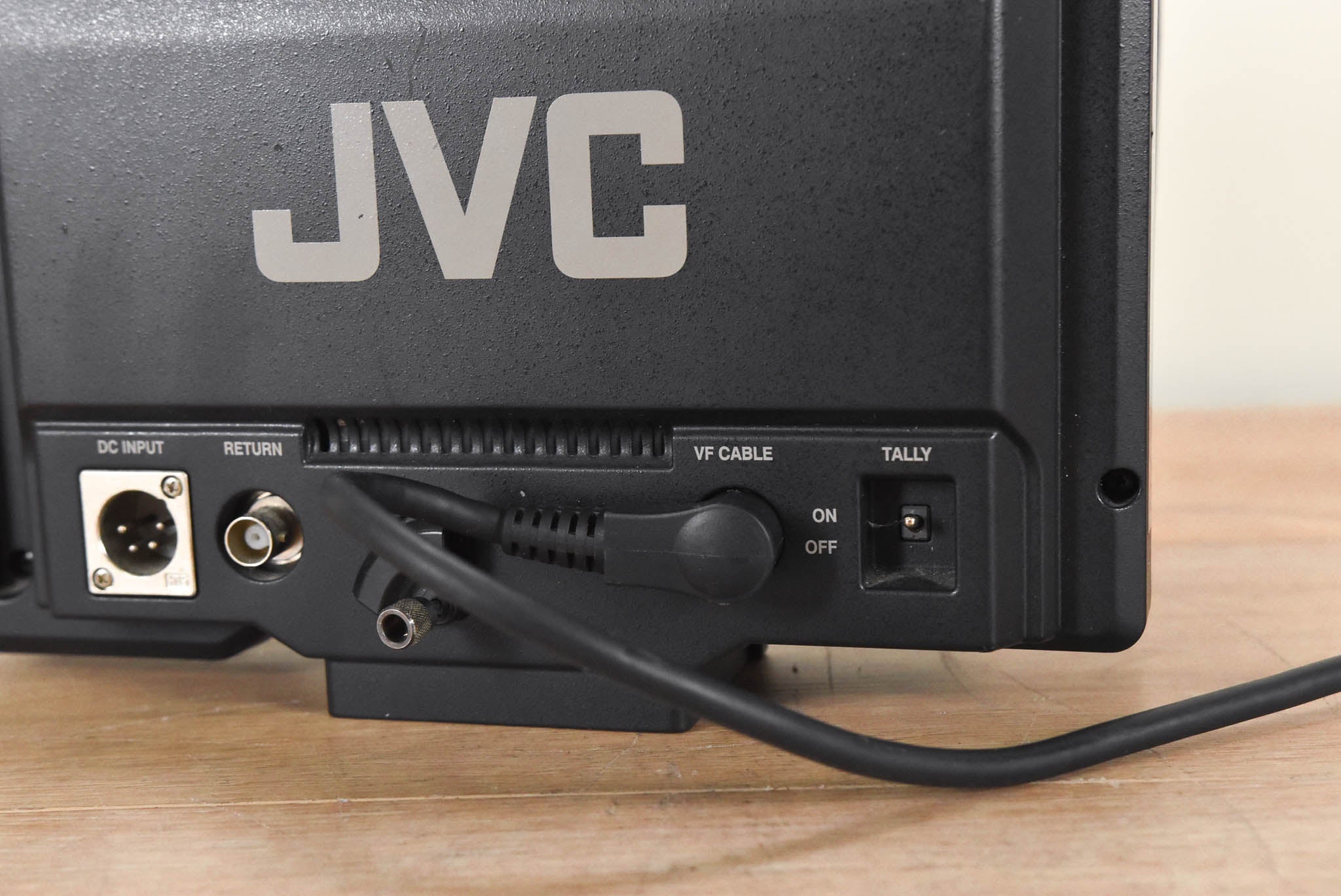 JVC VF-HP840U 8.4-in HD/SD Studio Viewfinder