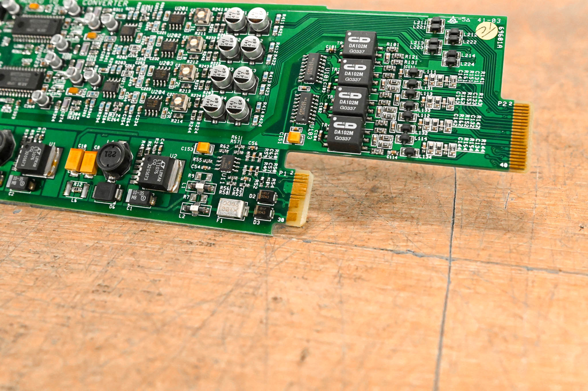 Miranda ADC-1721 Dual Analog Audio to AES Converter