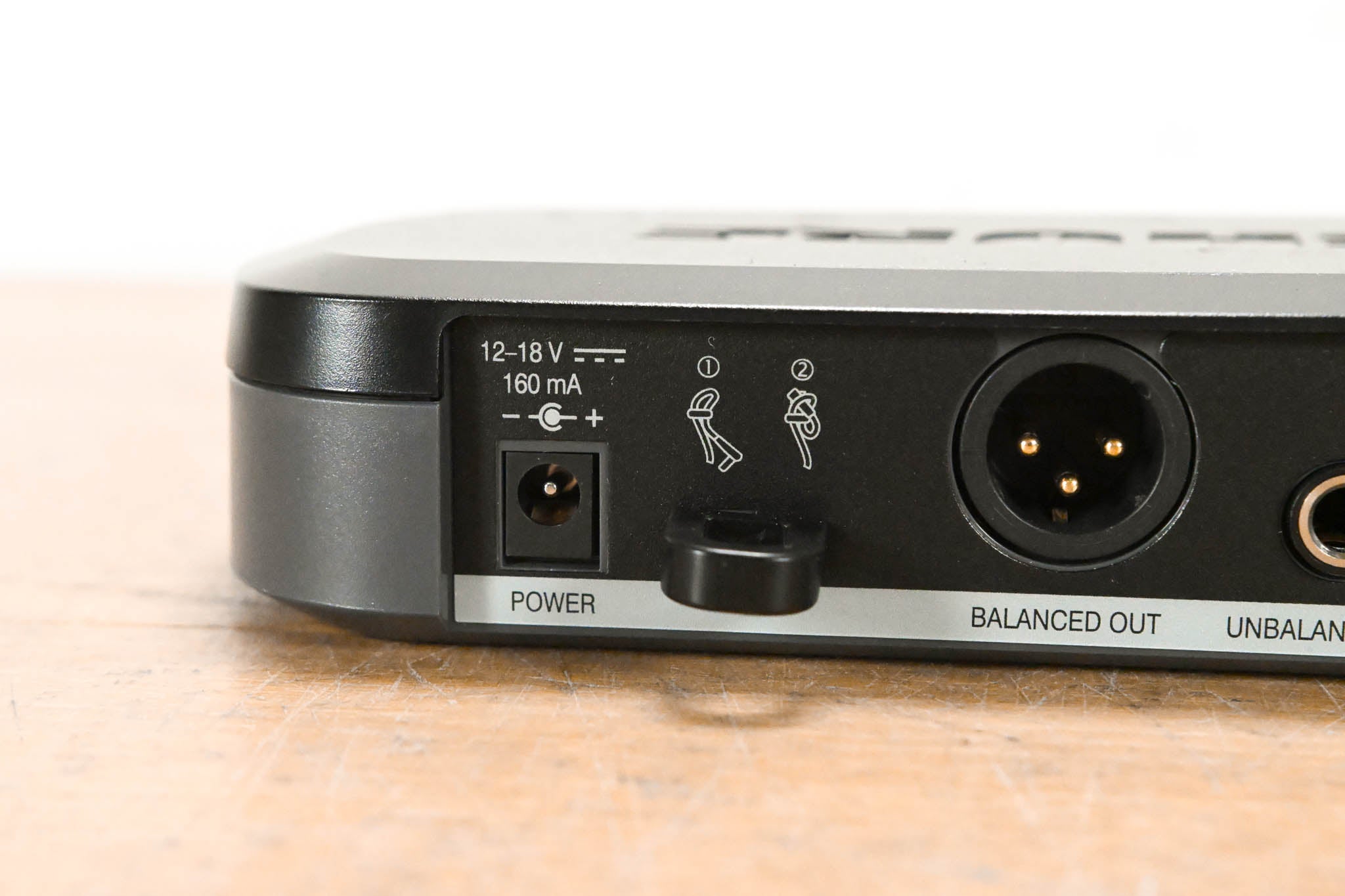 Shure PG14 Wireless Guitar System - H7 Band: 536-548 MHz (NO PSU)