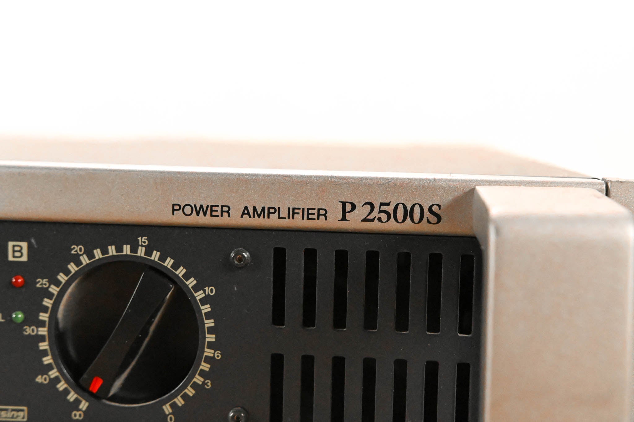 Yamaha P2500S 2-Channel Power Amplifier