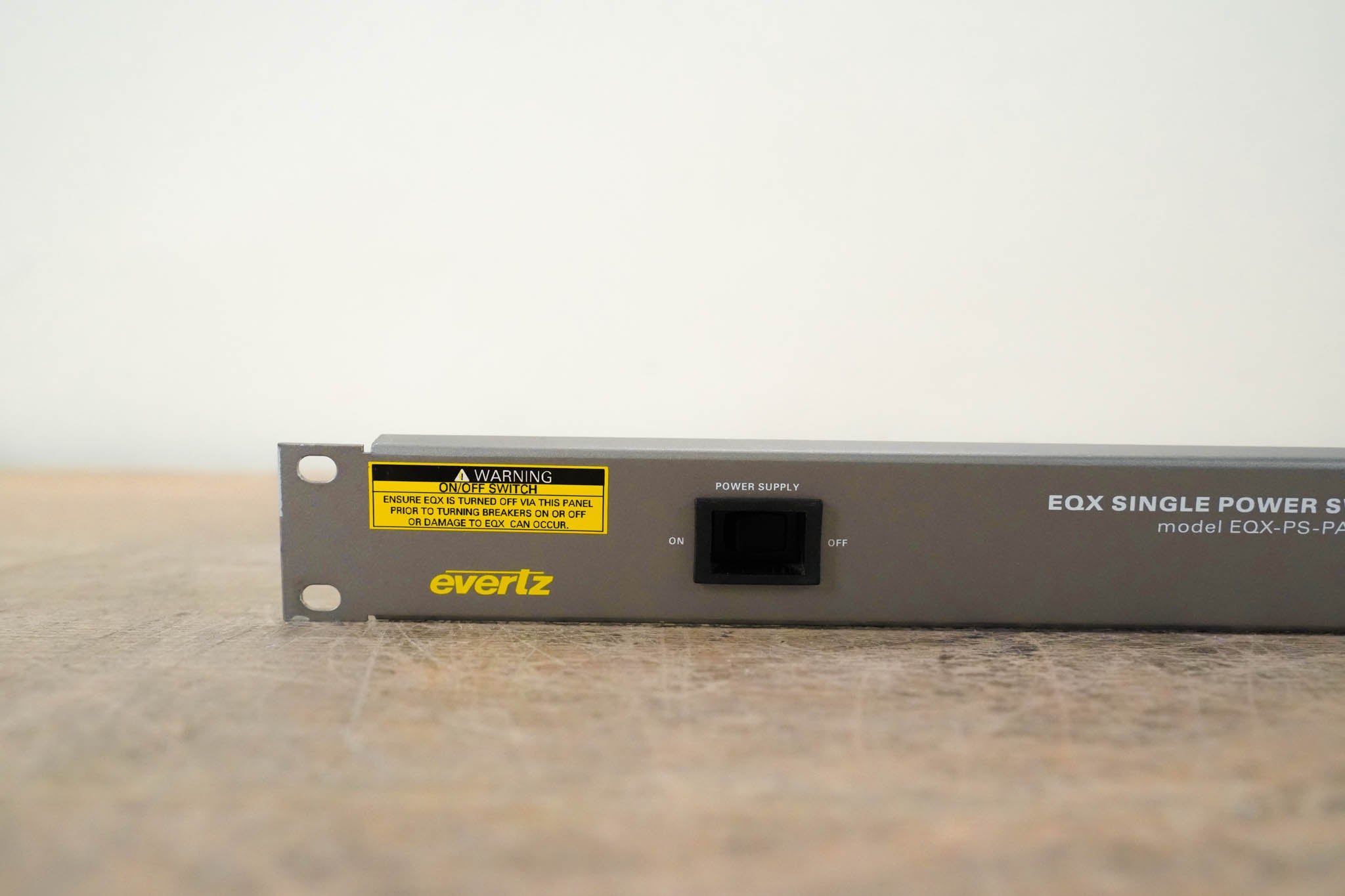 Evertz EQX-PS-PANEL-S EQX Single Power Switch Panel