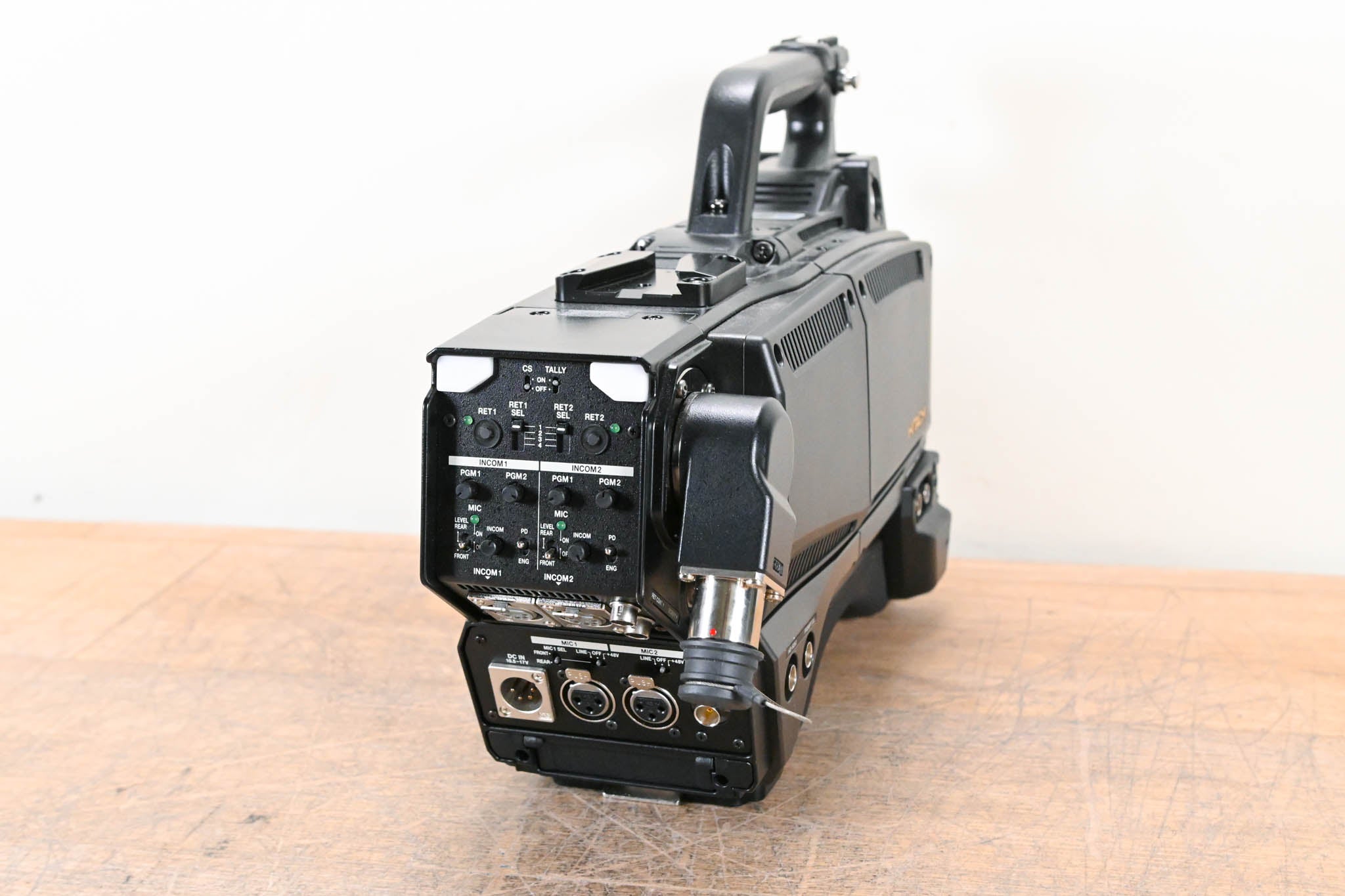 Hitachi Z-HD5000 HDTV Camera with CA-HF1000 Camera Adaptor