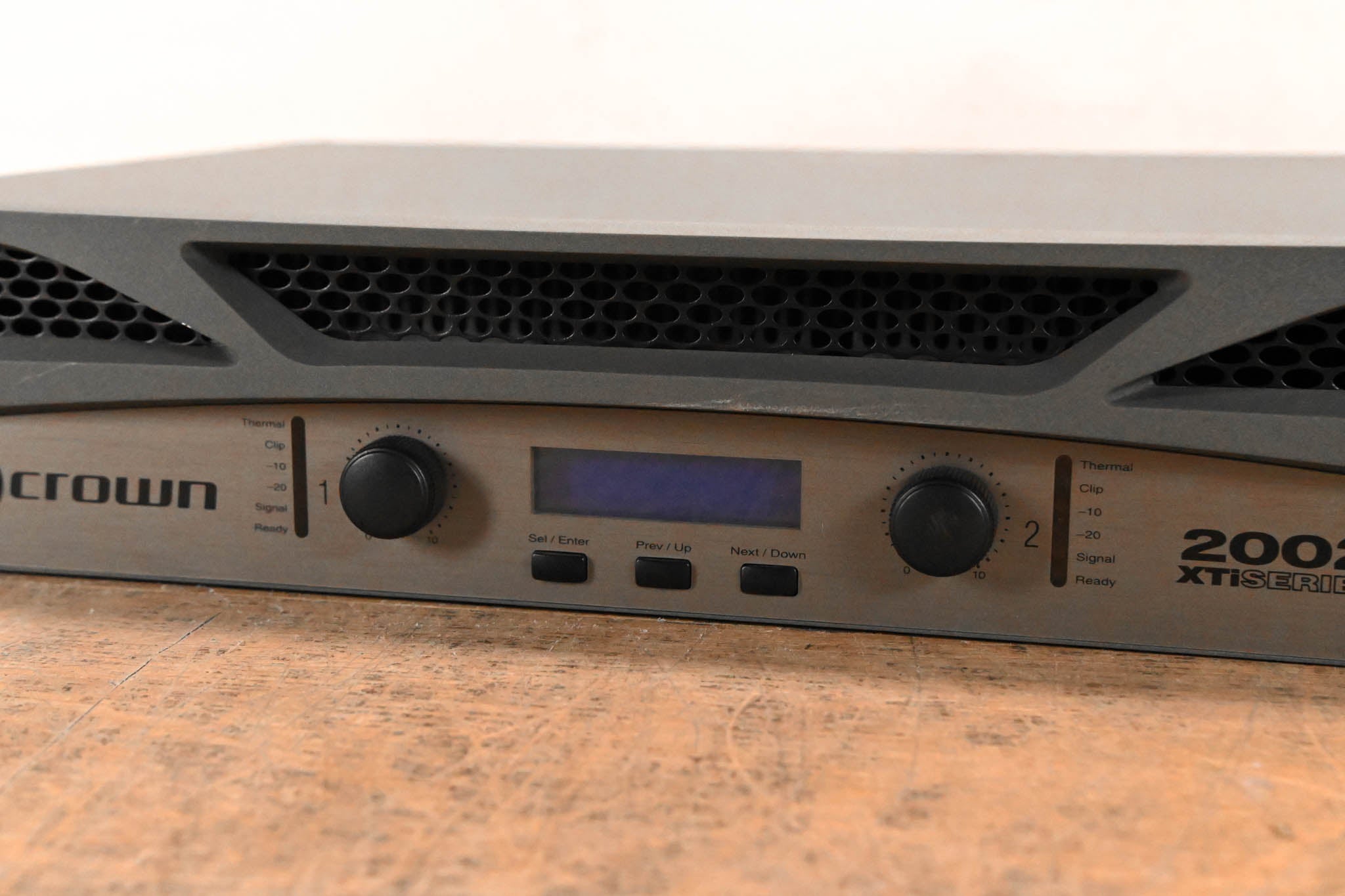 Crown XTi 2002 2-Channel Power Amplifier