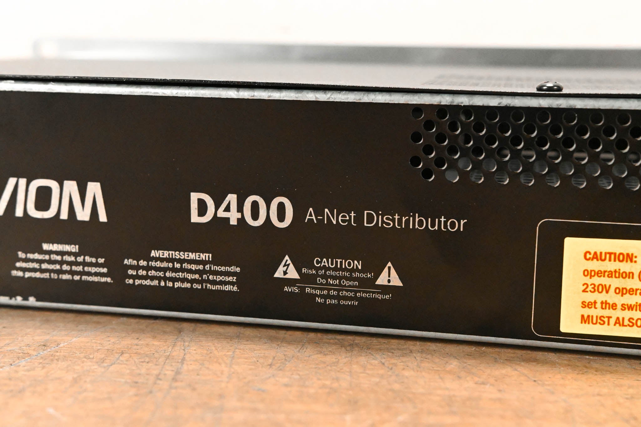 Aviom D400 A-Net Distributor