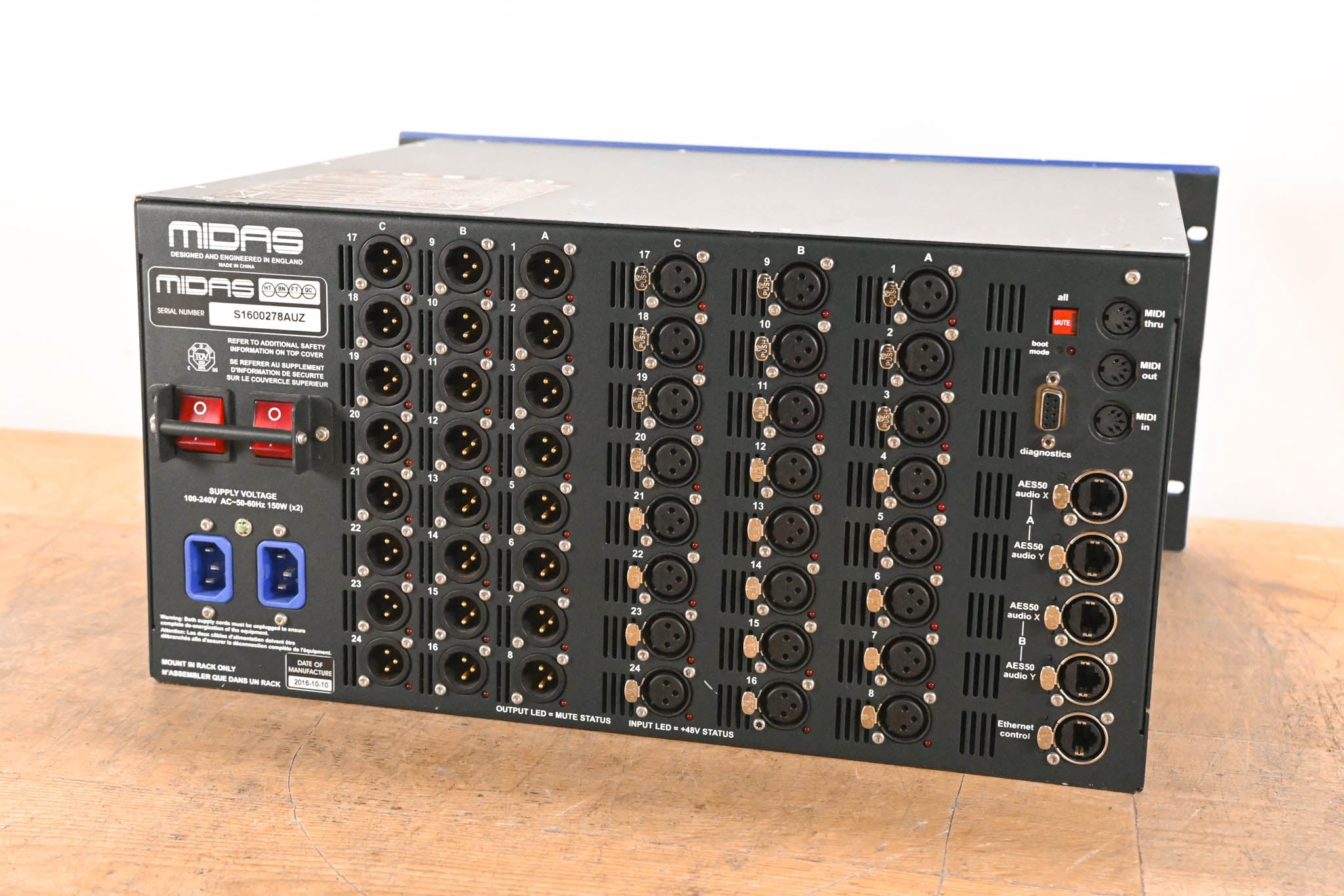 Midas DL231 24x24 Active Microphone Splitter