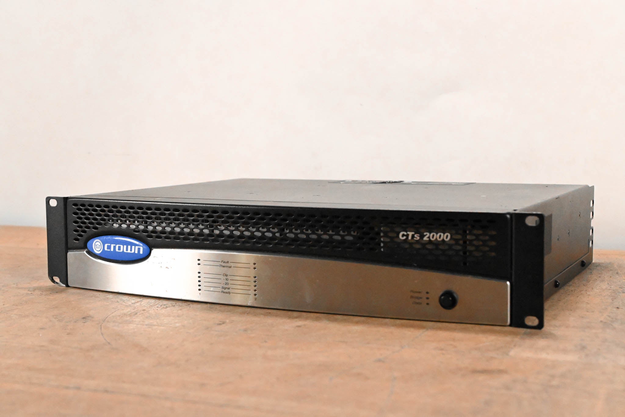 Crown CTs 2000 2-Channel 1000W Power Amplifier