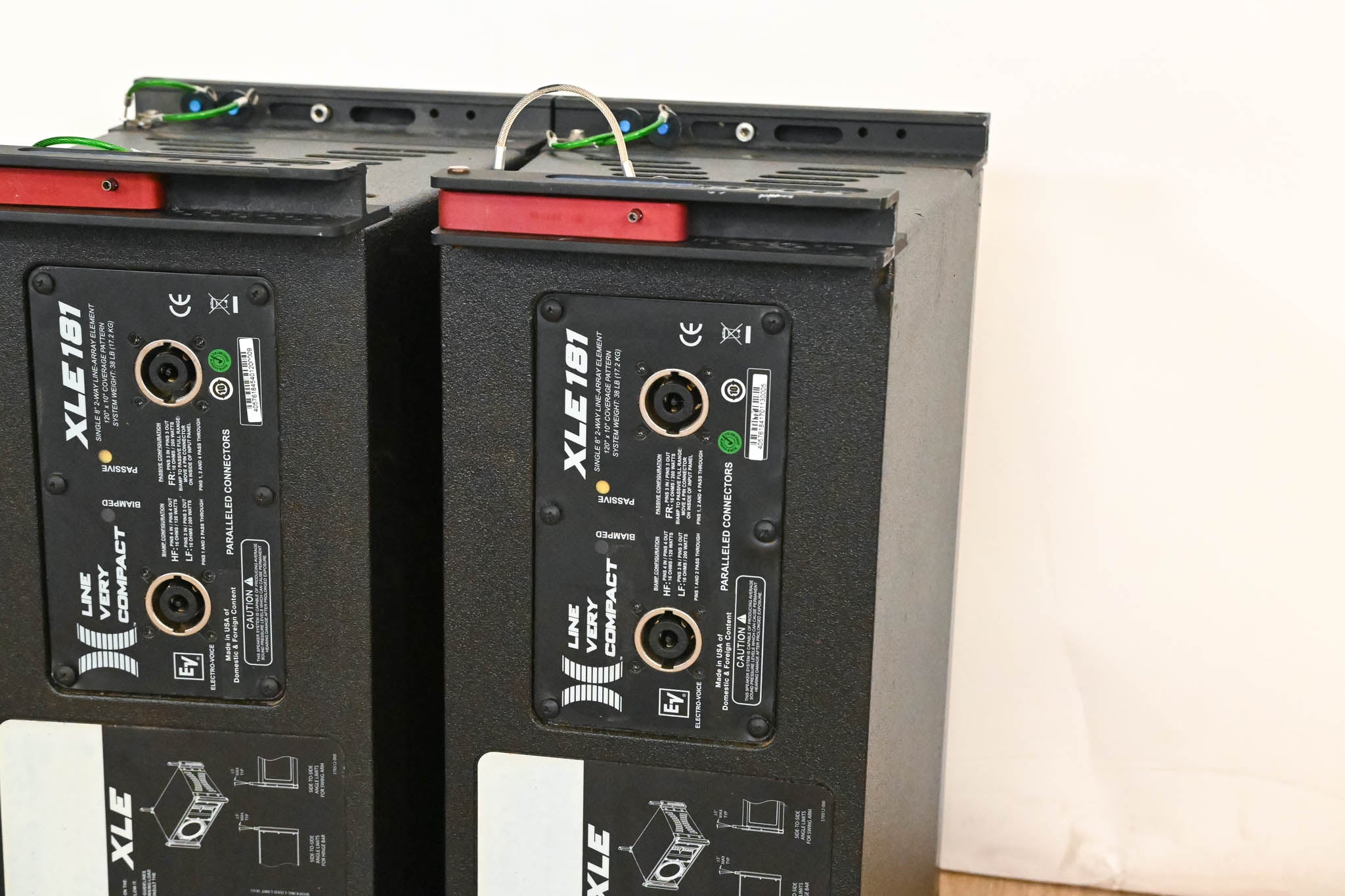 Electro-Voice (EV) XLE181 8" 2-Way Passive Line Array Speaker (PAIR)