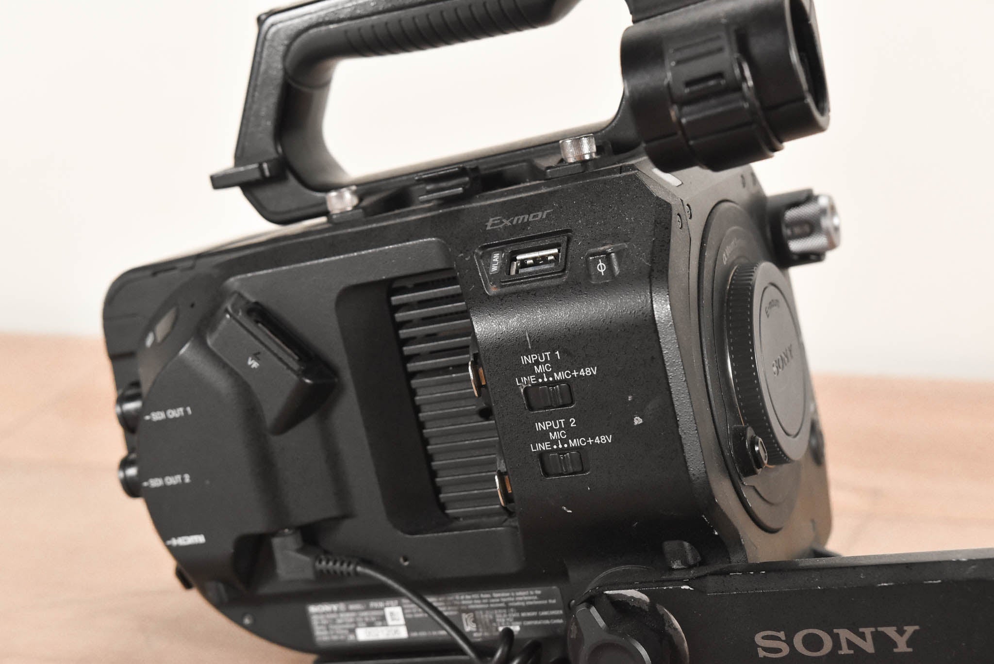 Sony PXW-FS7 XDCAM Super 35 Professional Camcorder