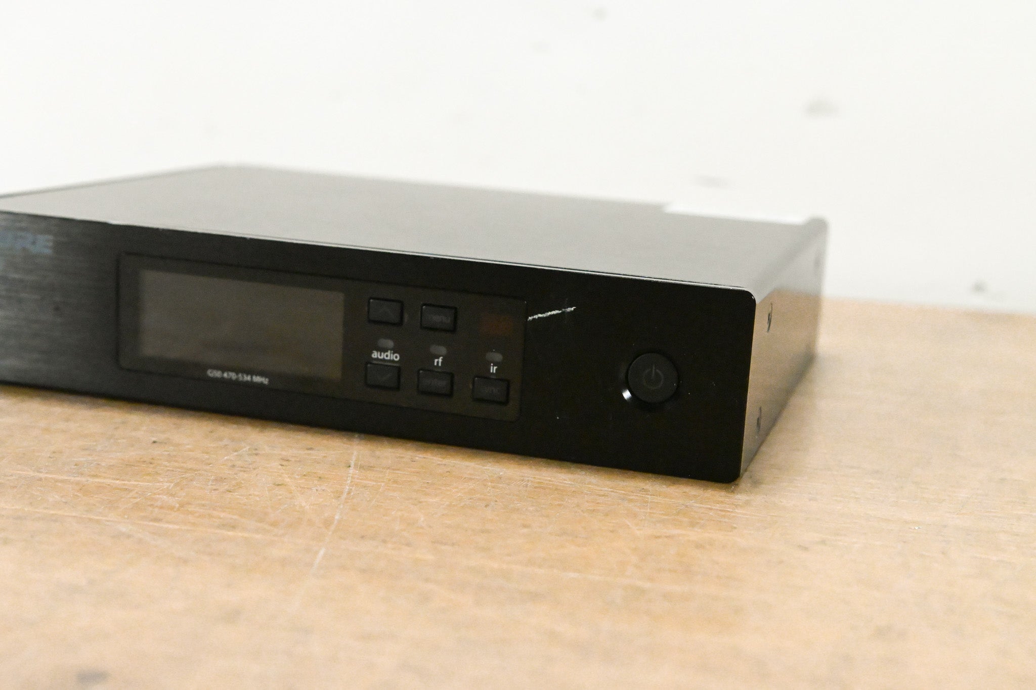 Shure QLXD24/KSM9HS Digital Handheld Wireless System - G50 Band (NO PSU)