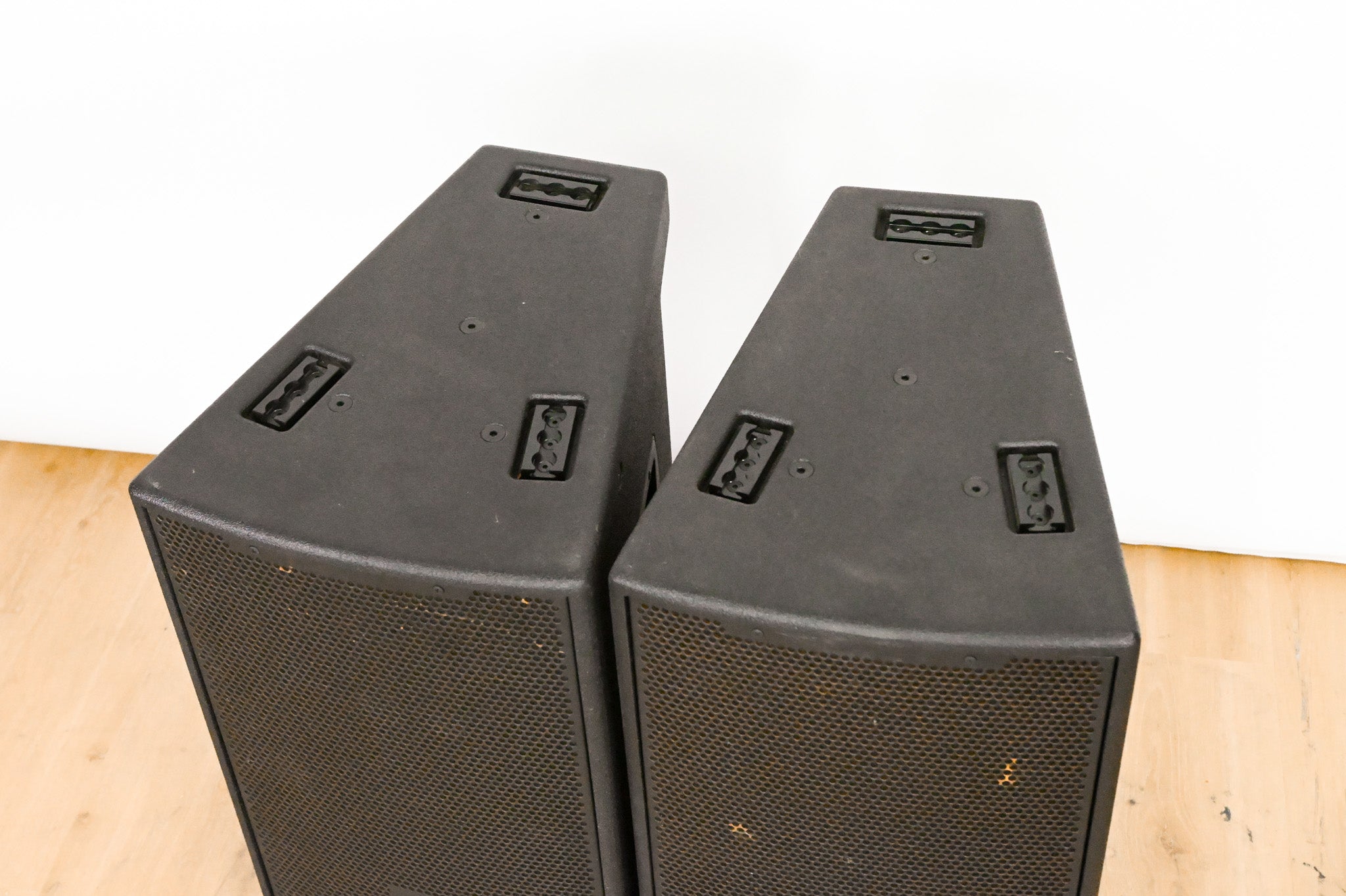 JBL VP7212/64DPAN Powered 12-inch Integrated Loudspeaker (PAIR)