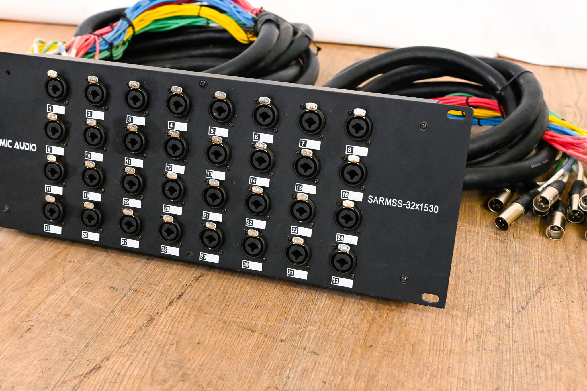 Seismic Audio SARMSS-32x1530 32-Ch. XLR TRS Combo Splitter Snake Cable
