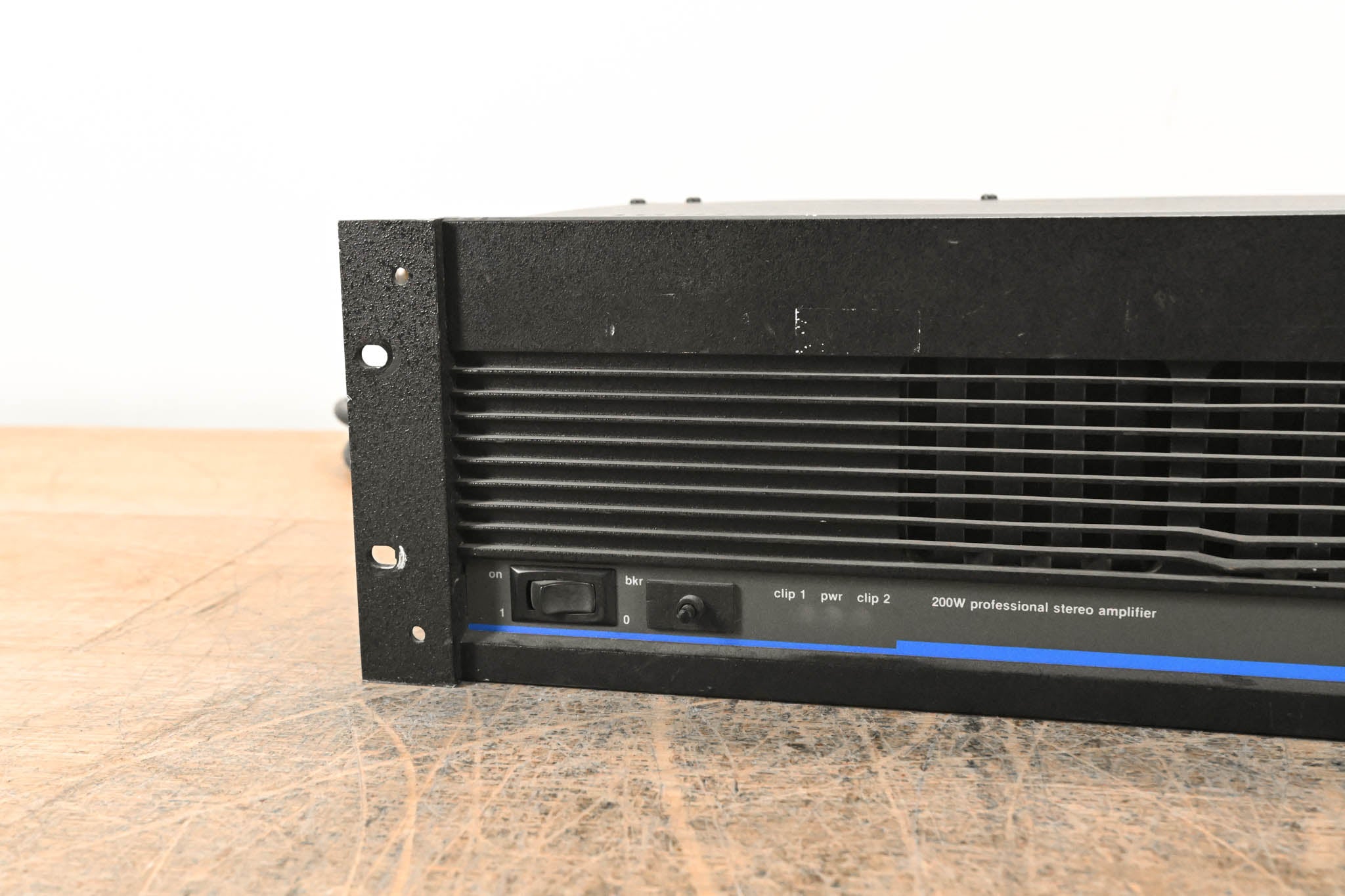 QSC Model 1200 2-Channel Power Amplifier