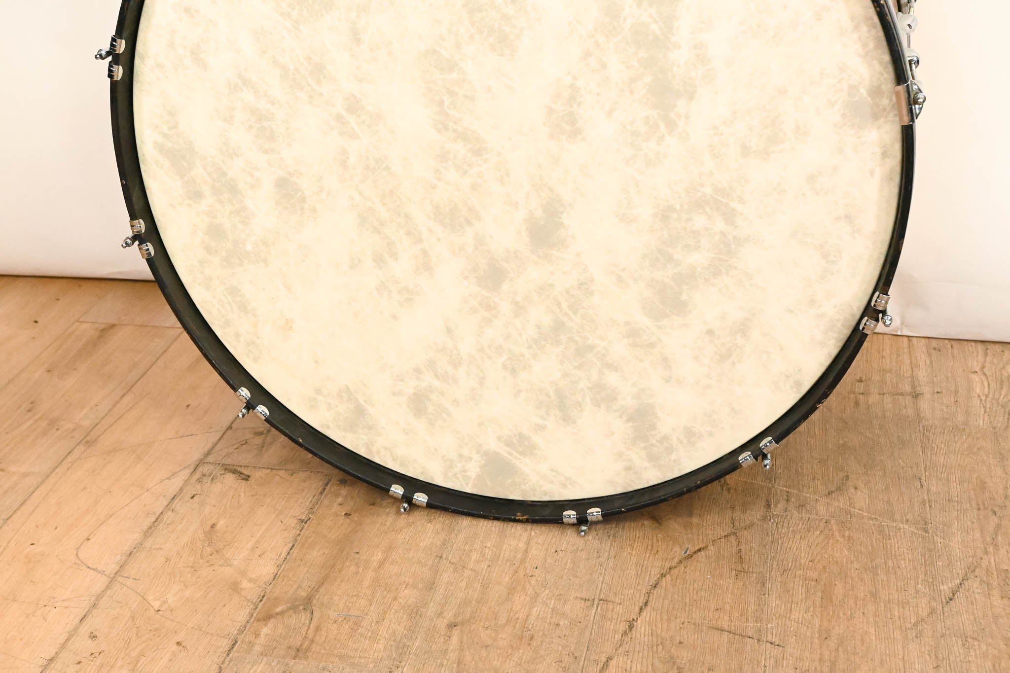 Unbranded 32" Concert Bass Drum with Remo Fiberskyn Heads