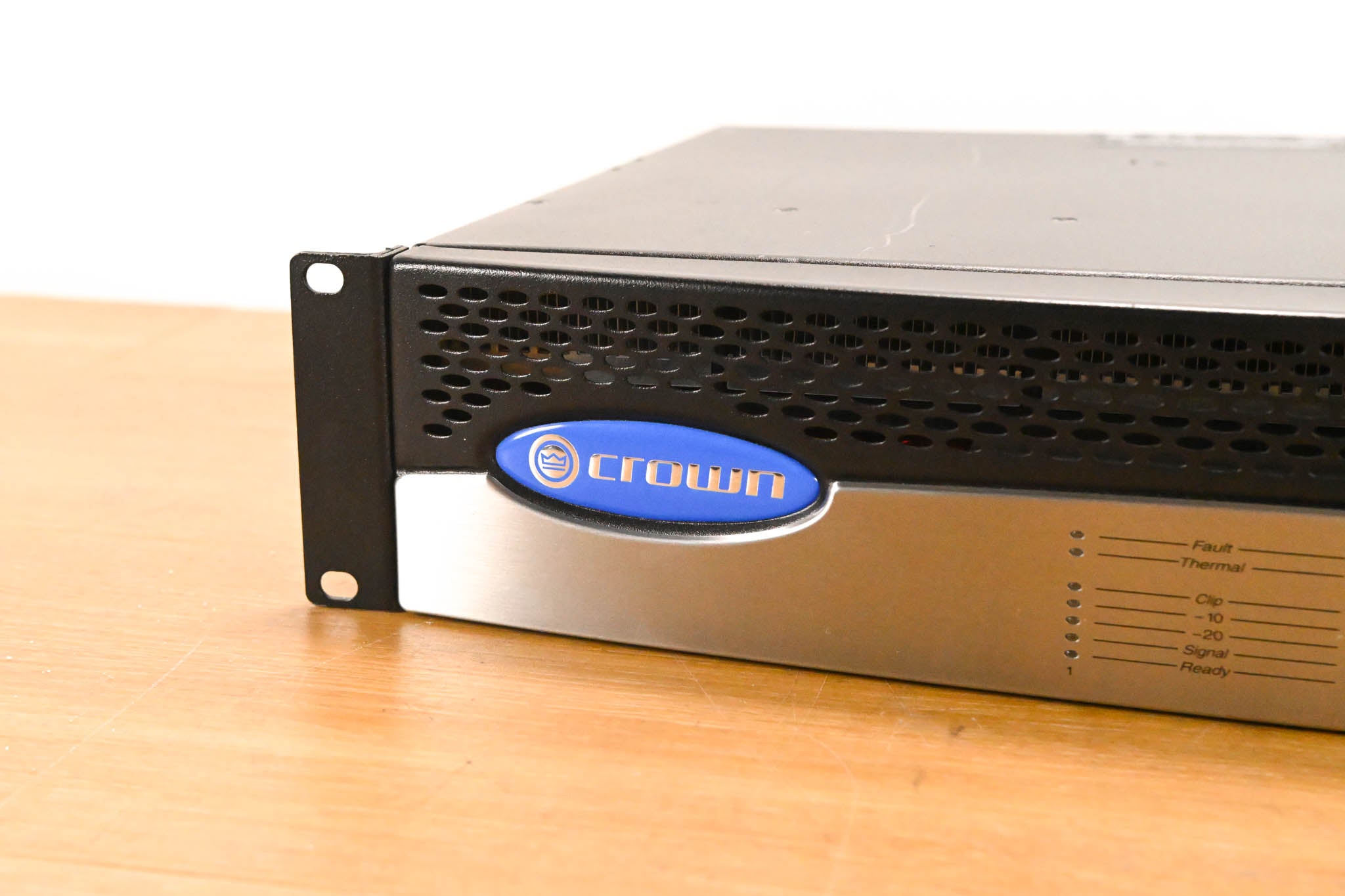 Crown CTs 2000 2-Channel 1000W Power Amplifier