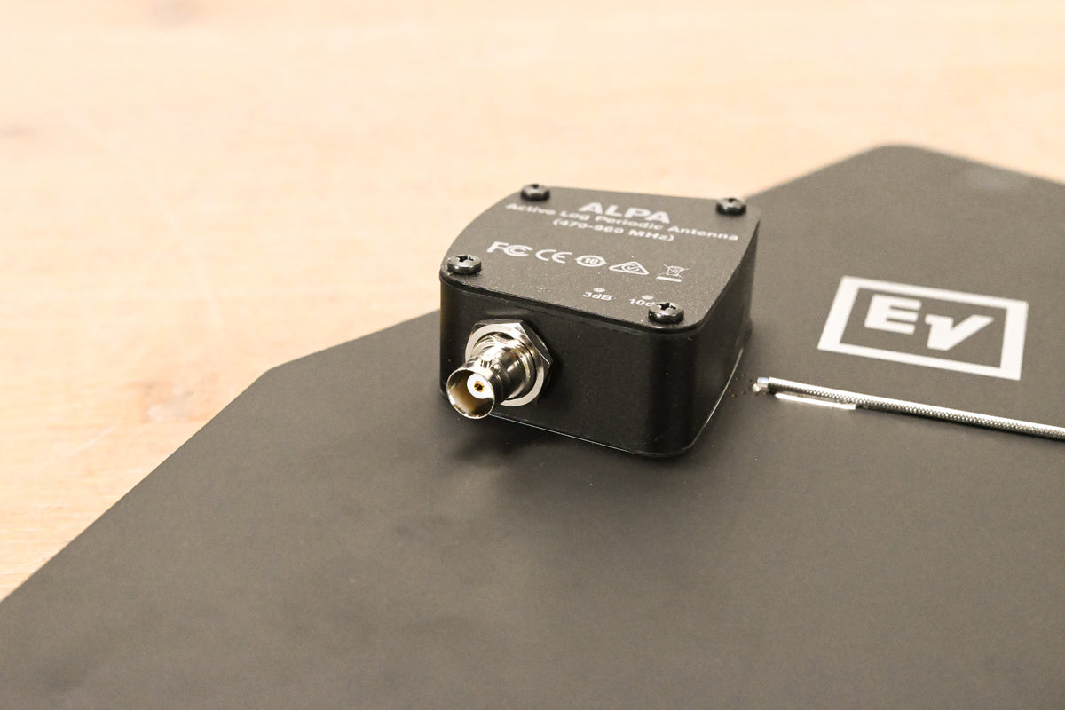 Electro-Voice (EV) RE3-ACC-ALPA Active Log Periodic Antenna: 470-960 MHz