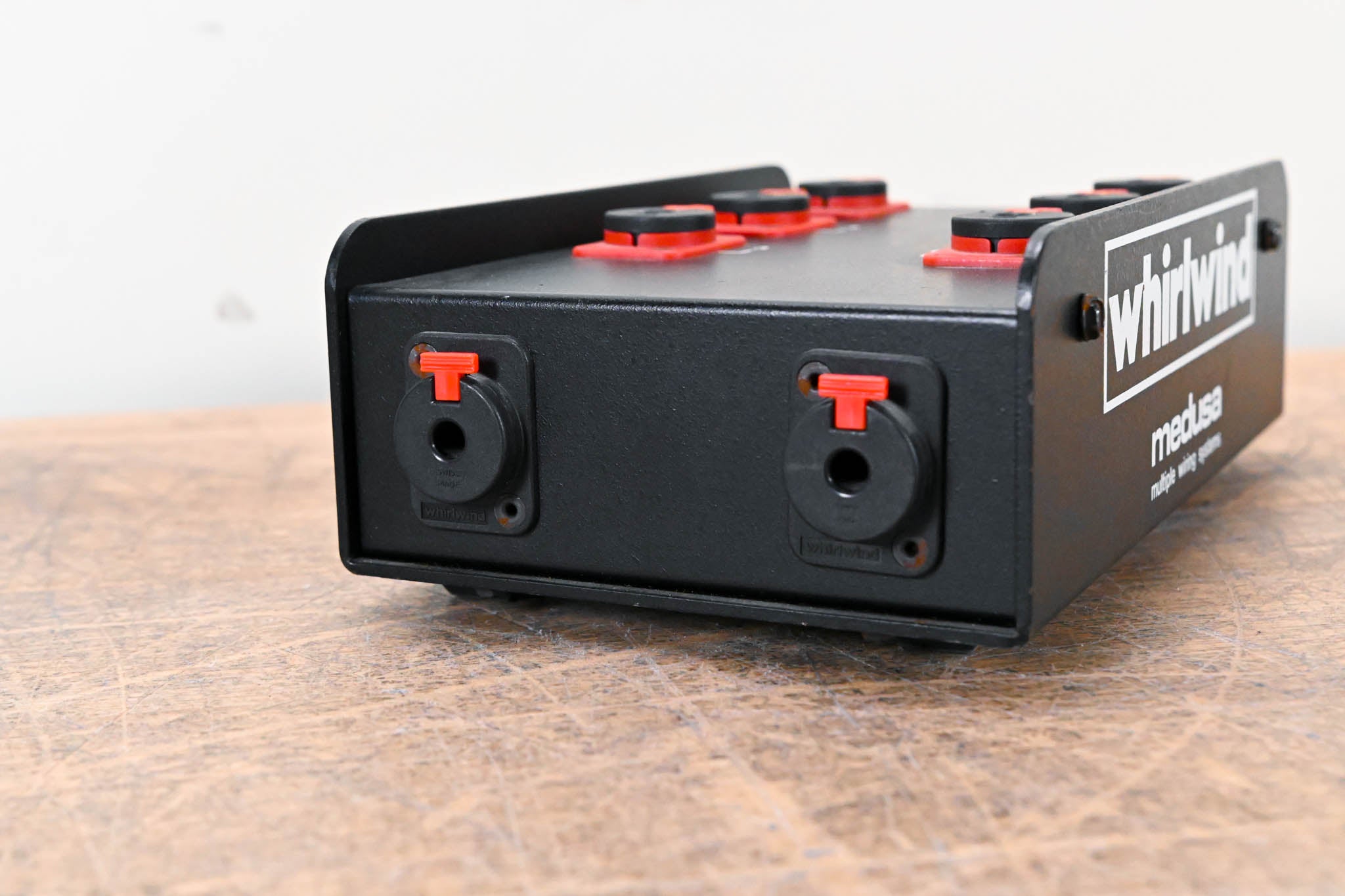 Whirlwind Medusa Six 1/4'' Studio Headphone Splitter Box CG01C9M