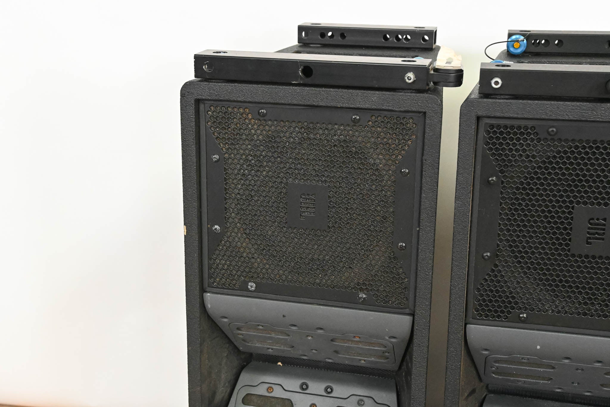 JBL VT4887 Compact Bi-Amplified 3-Way Line Array Element (PAIR)