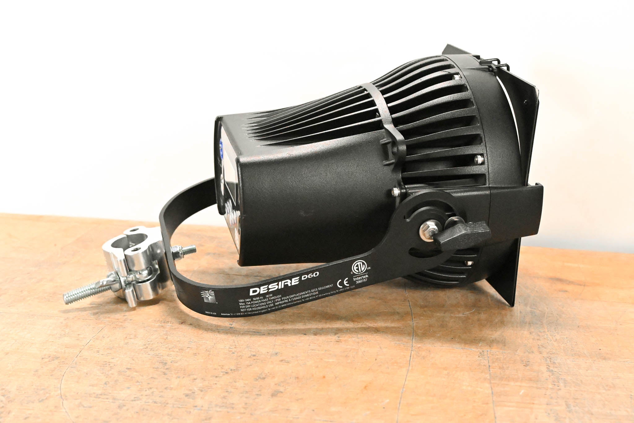 ETC Desire D60 Studio HD LED Par Wash Light