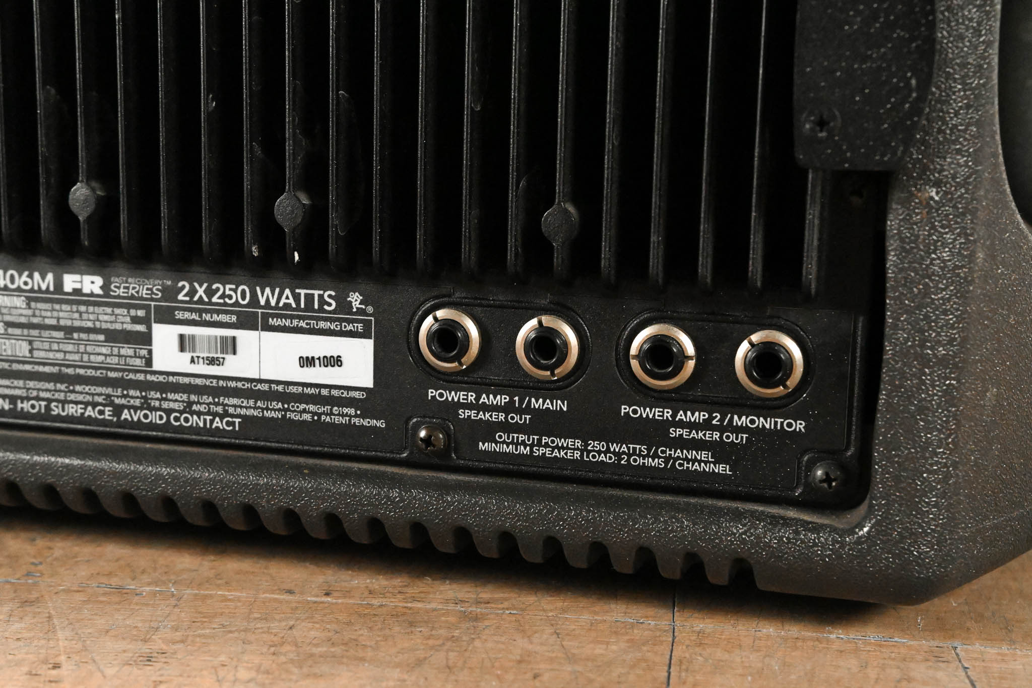 Mackie 406M FR Series 6-Channel Powered Mixer