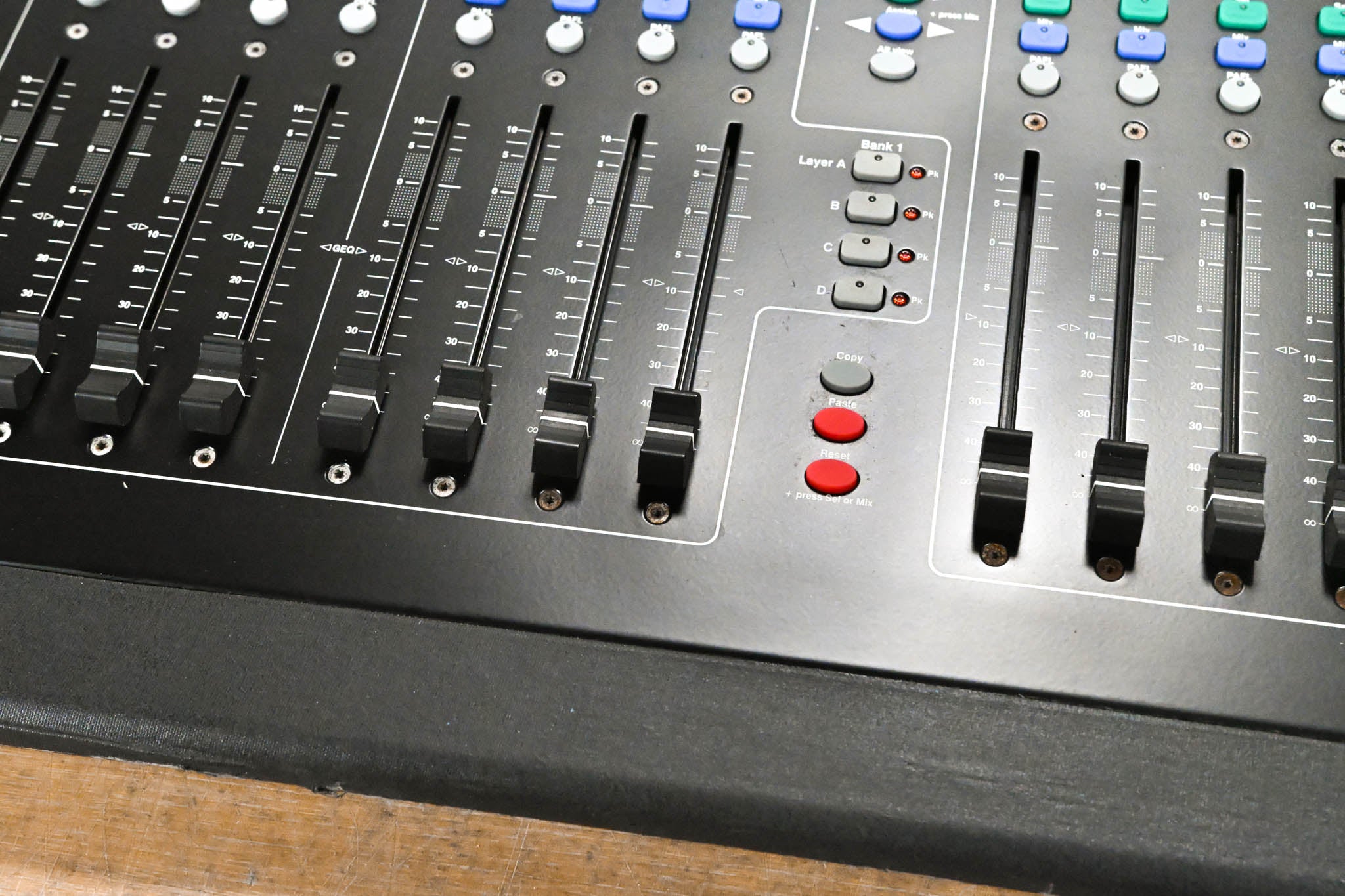 Allen & Heath GLD-80 Digital Audio Mixing Surface