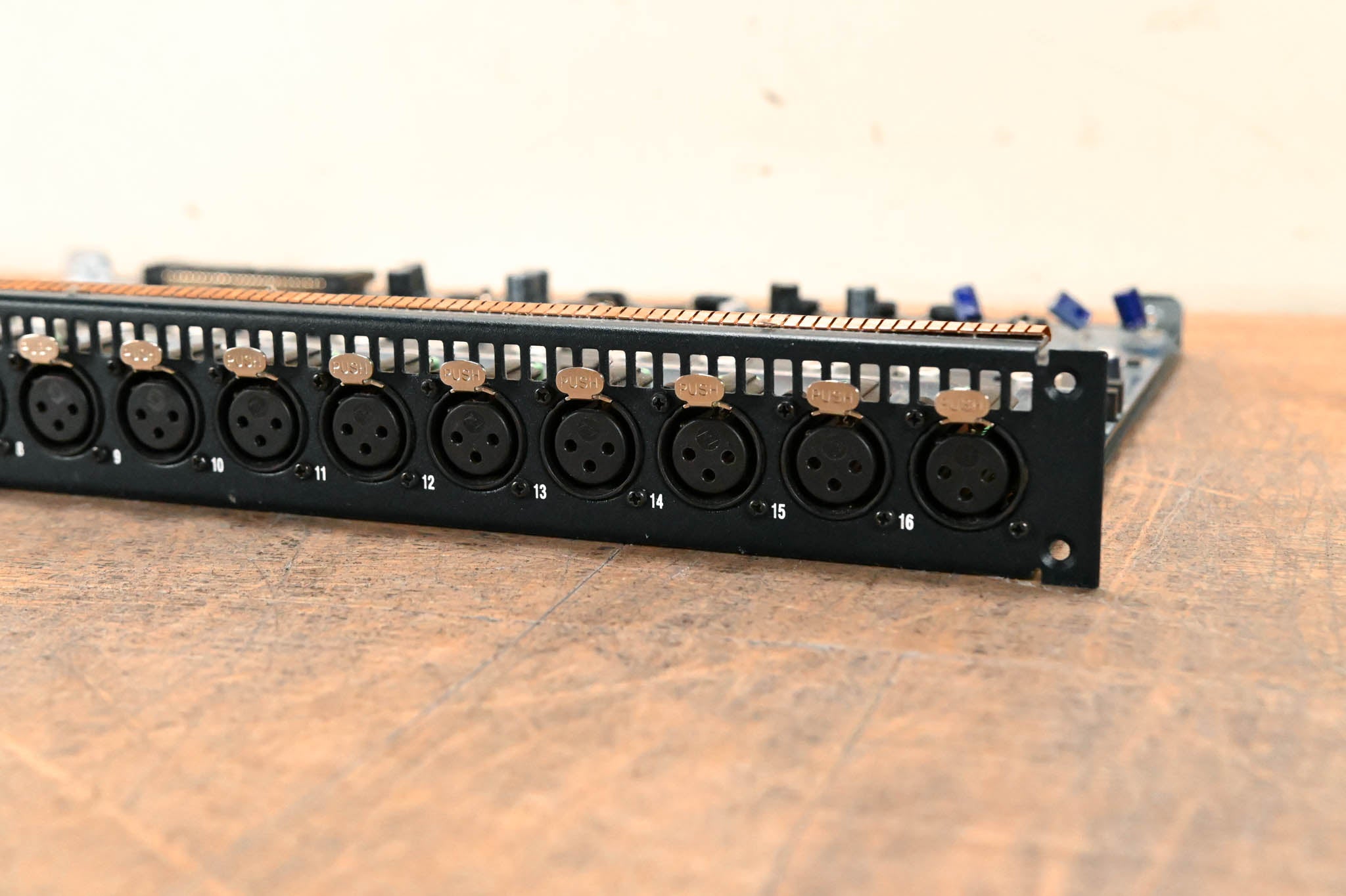 AVID AI16 Analog Input Card for VENUE Mix Rack Systems