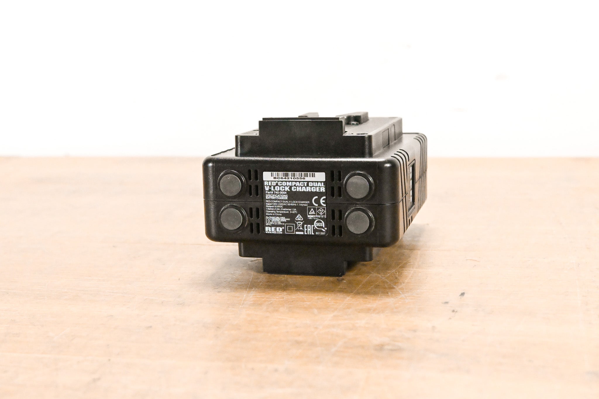 RED Digital Cinema Compact Dual V-Lock Charger