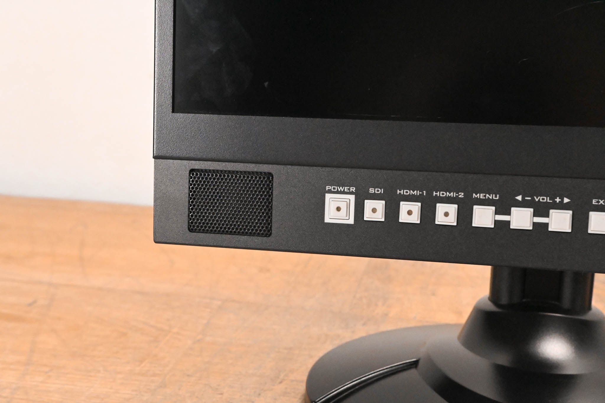 Datavideo TLM-170v 17" ScopeView Production Monitor