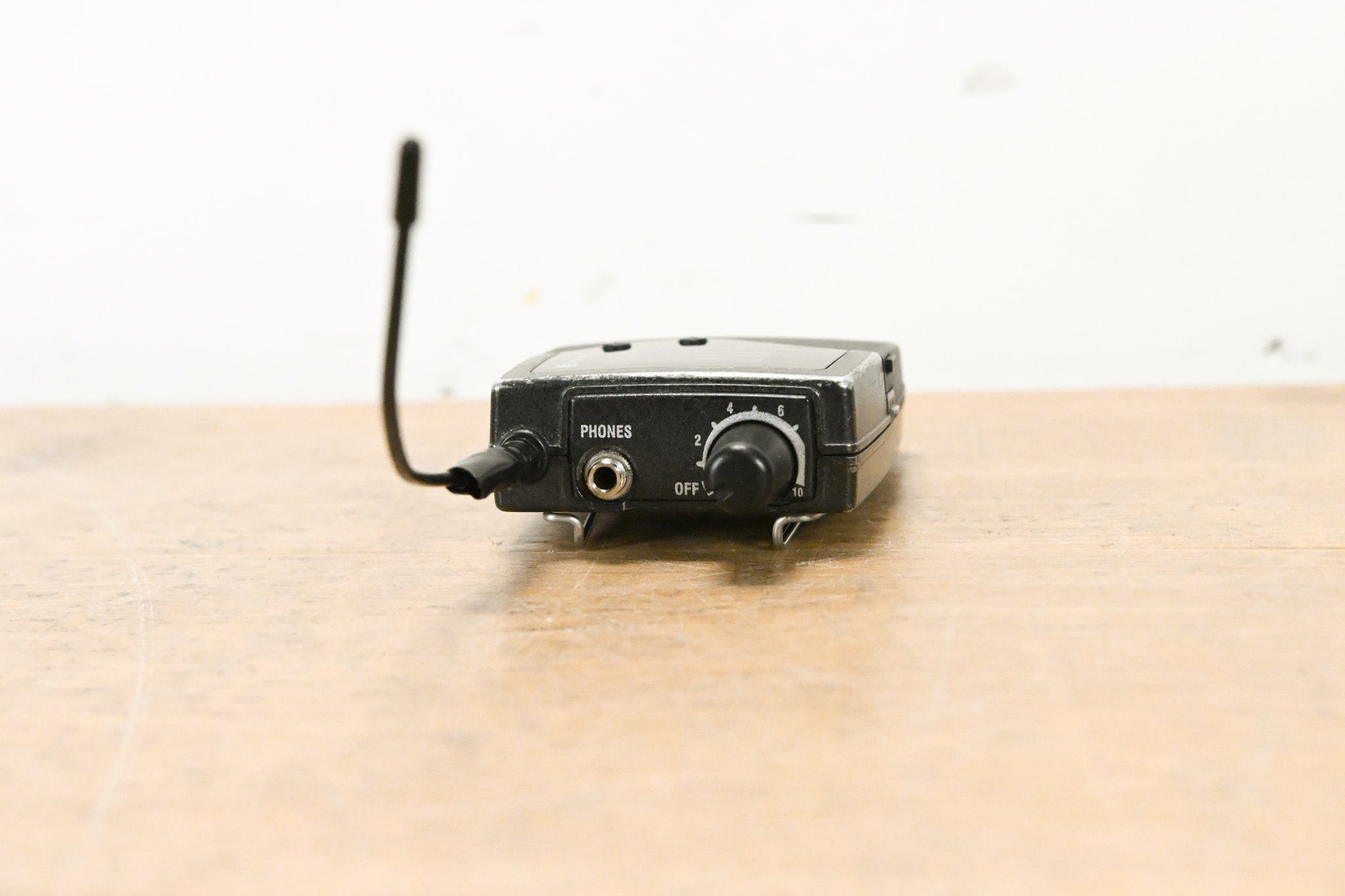 Sennheiser EK 300 IEM G3 Bodypack Wireless Receiver A Range: 516-558 MHz
