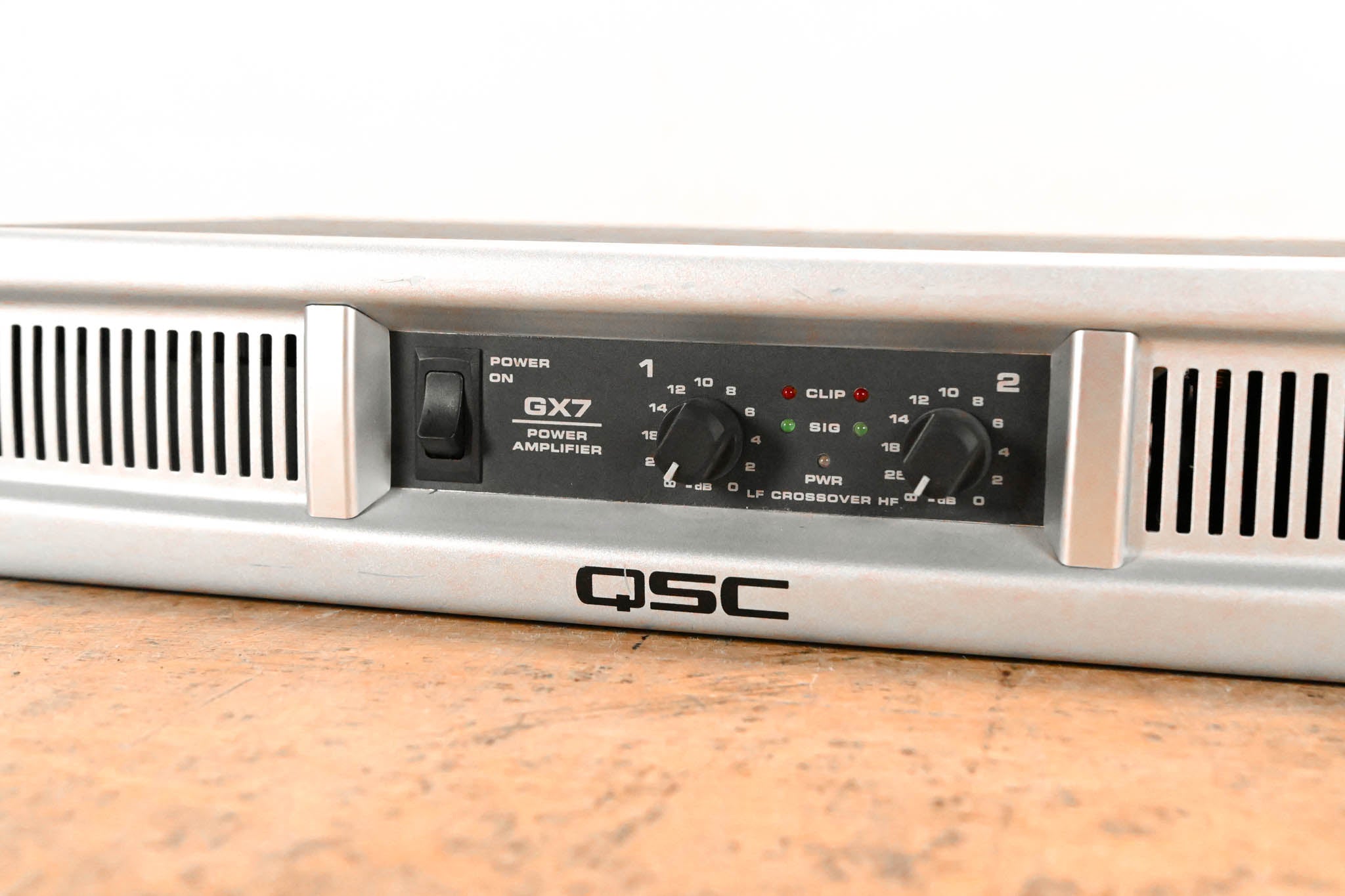 QSC GX7 2-Channel 1000W Power Amplifier
