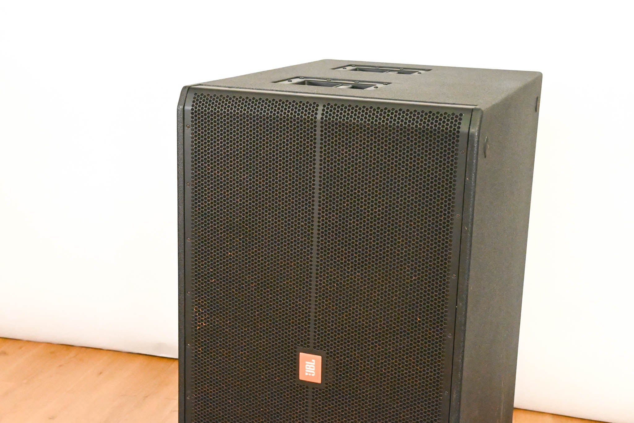 JBL SRX728S Dual 18" High Power Passive Subwoofer