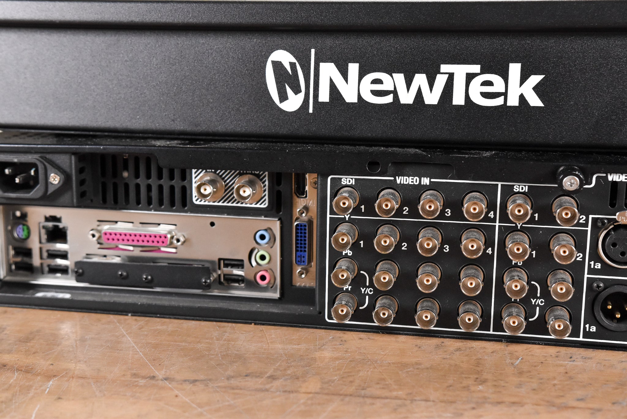 NewTek TriCaster 455 Video Switcher w/ TCXD455 CS