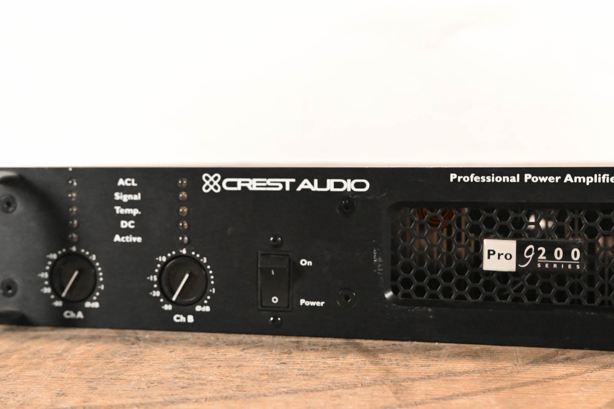 Crest Audio Pro 9200 2-Channel Power Amplifier
