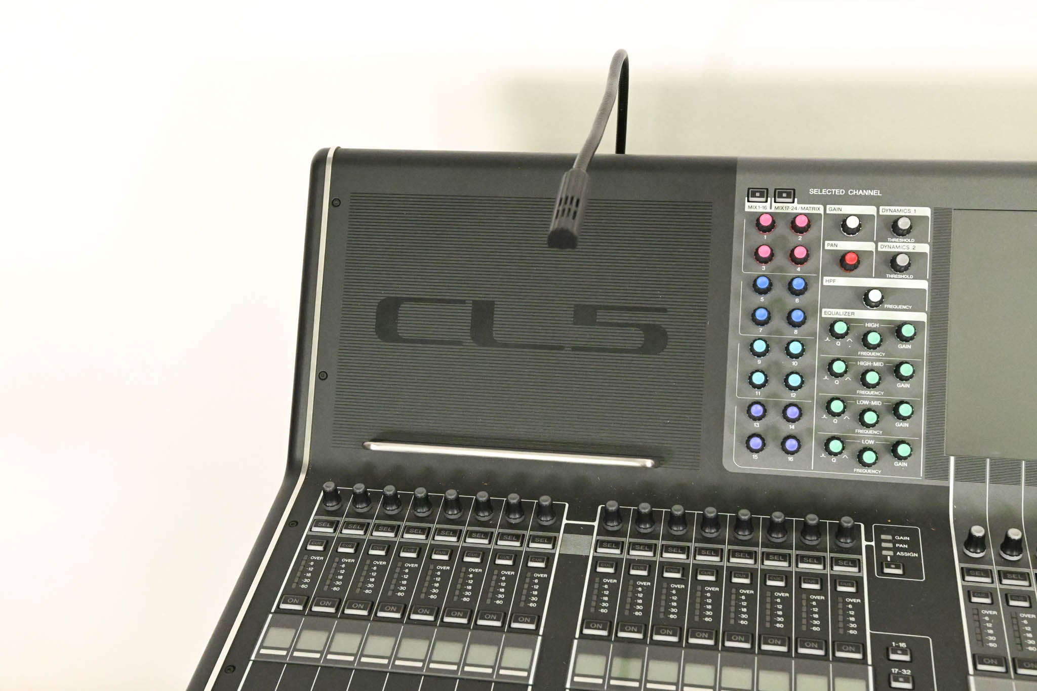 Yamaha CL5 72-Channel Digital Mixing Console