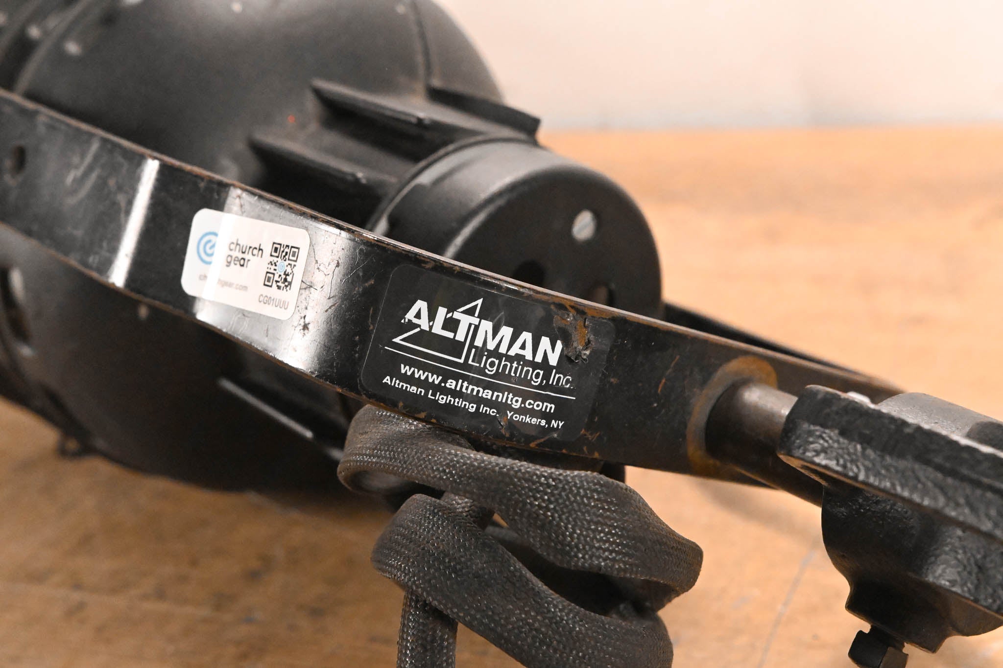 Altman 360Q 6" x 12" 750W Ellipsoidal Light