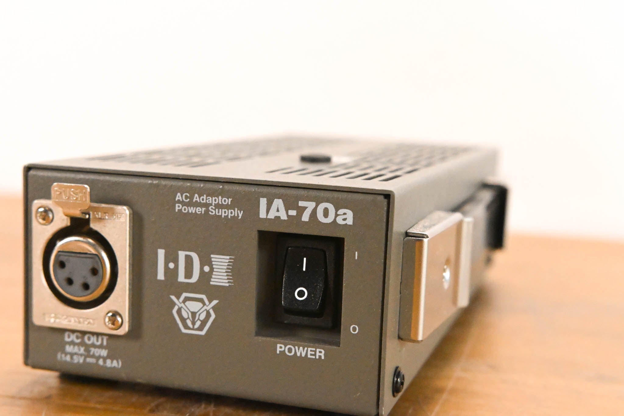 IDX System Technology IA-70a Single-Channel DC Power Supply