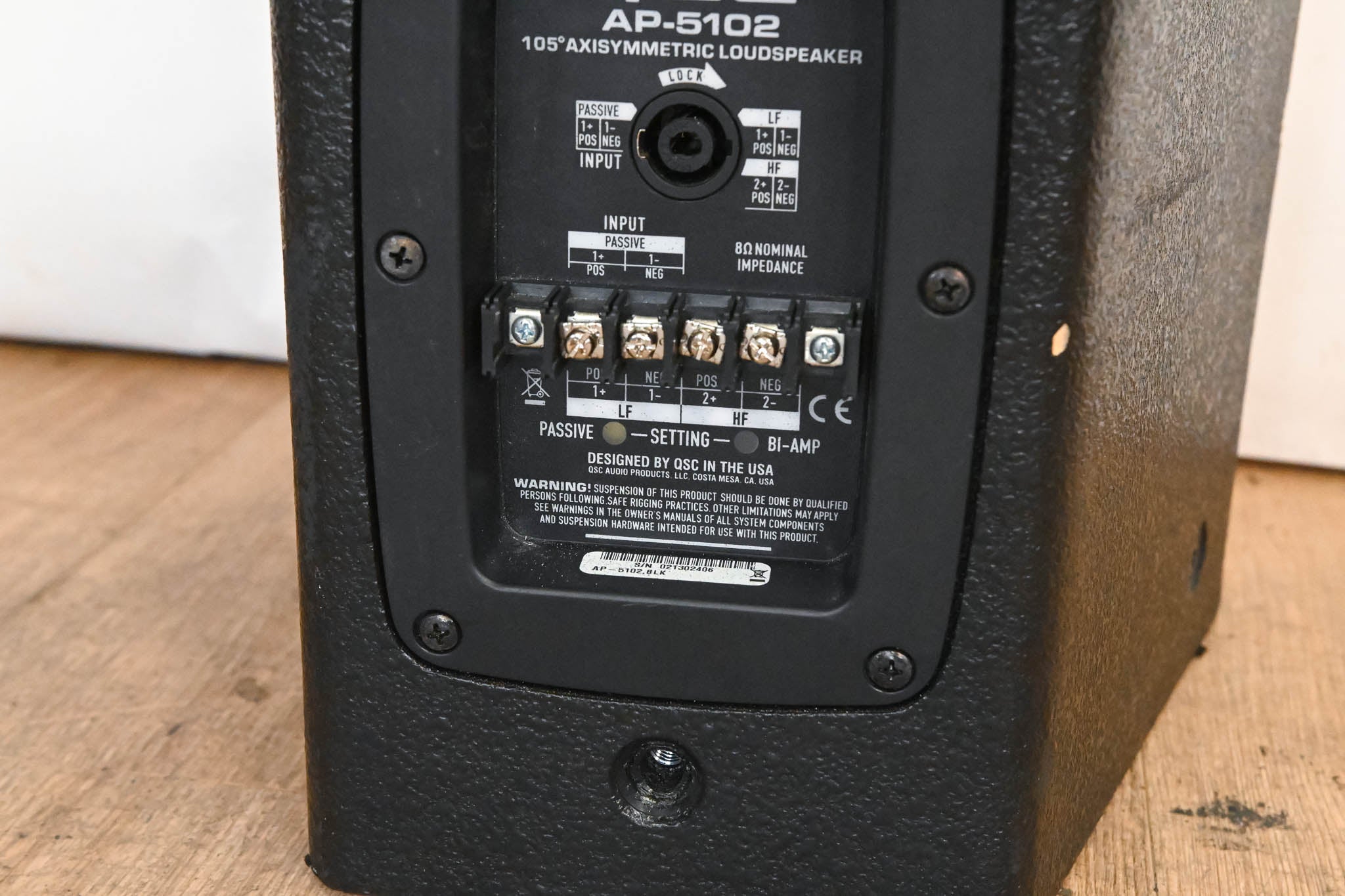 QSC AP-5102 2-Way Acoustic Performance Loudspeaker - Black