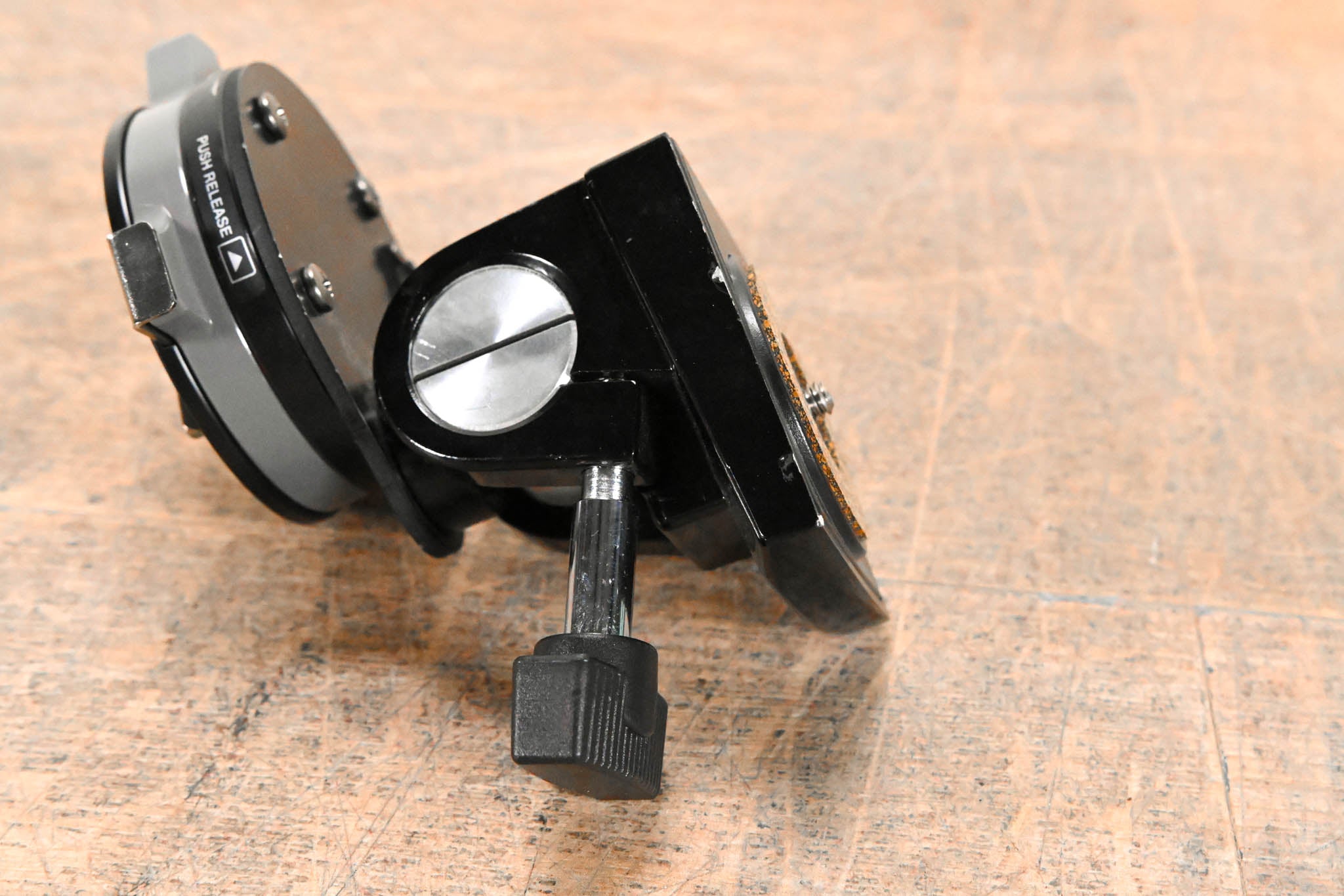 Hitachi AT-90 Studio Viewfinder Mount