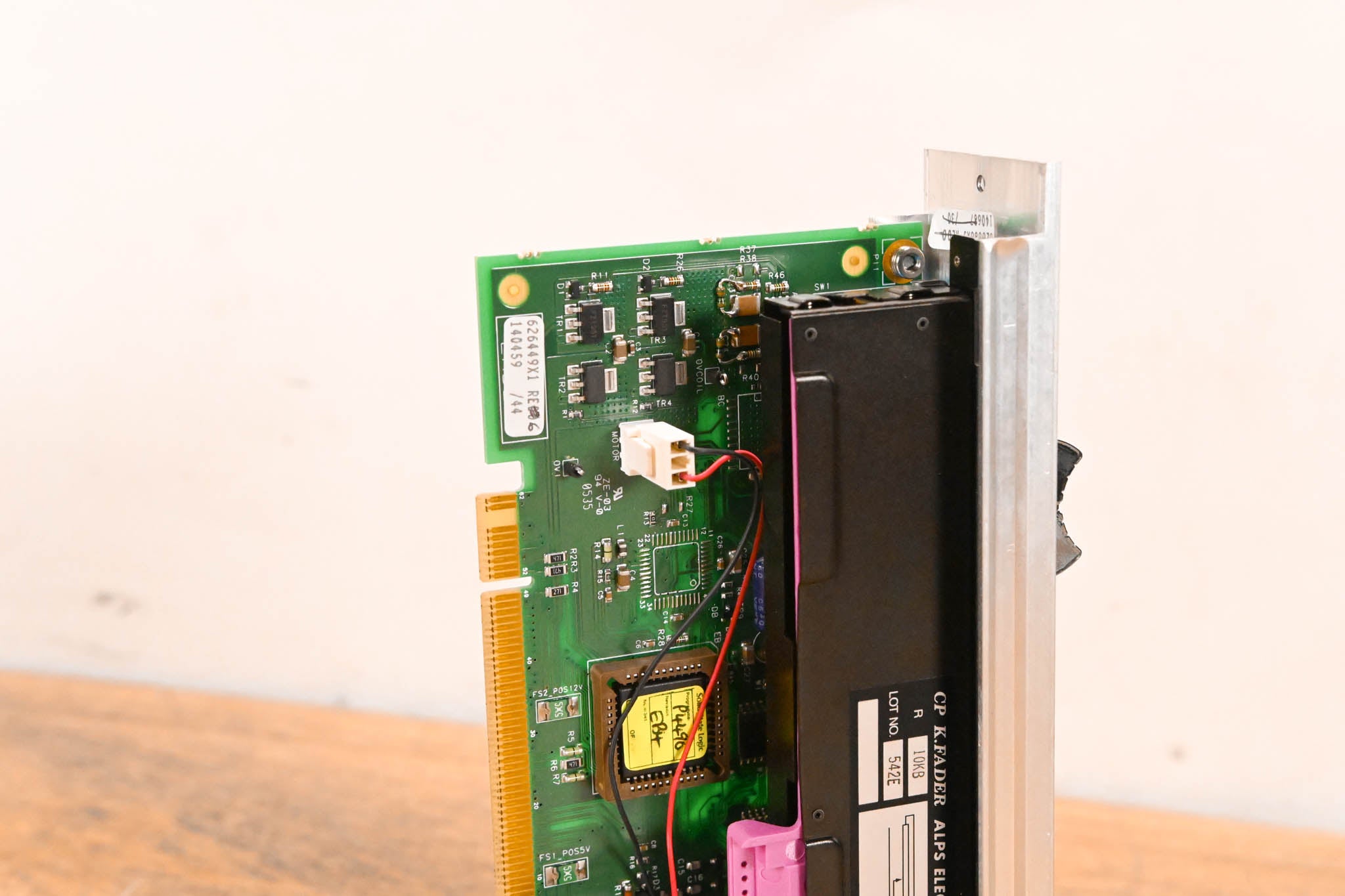 Solid State Logic C300 HD Motorized Fader Module – ALPS K-Fader Assembly