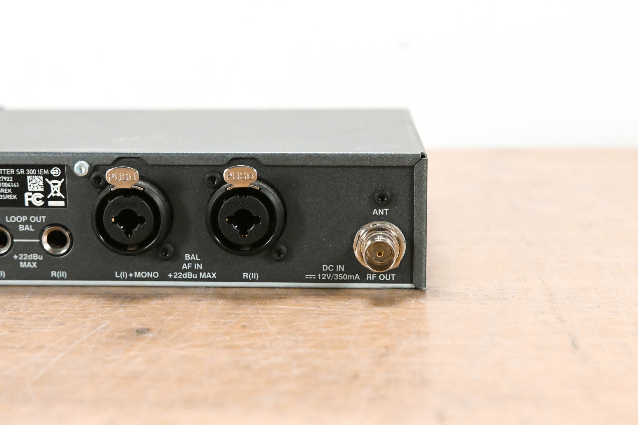 Sennheiser ew 300 IEM G3 Wireless IEM System 566-608 MHz NO POWER SUPPLY