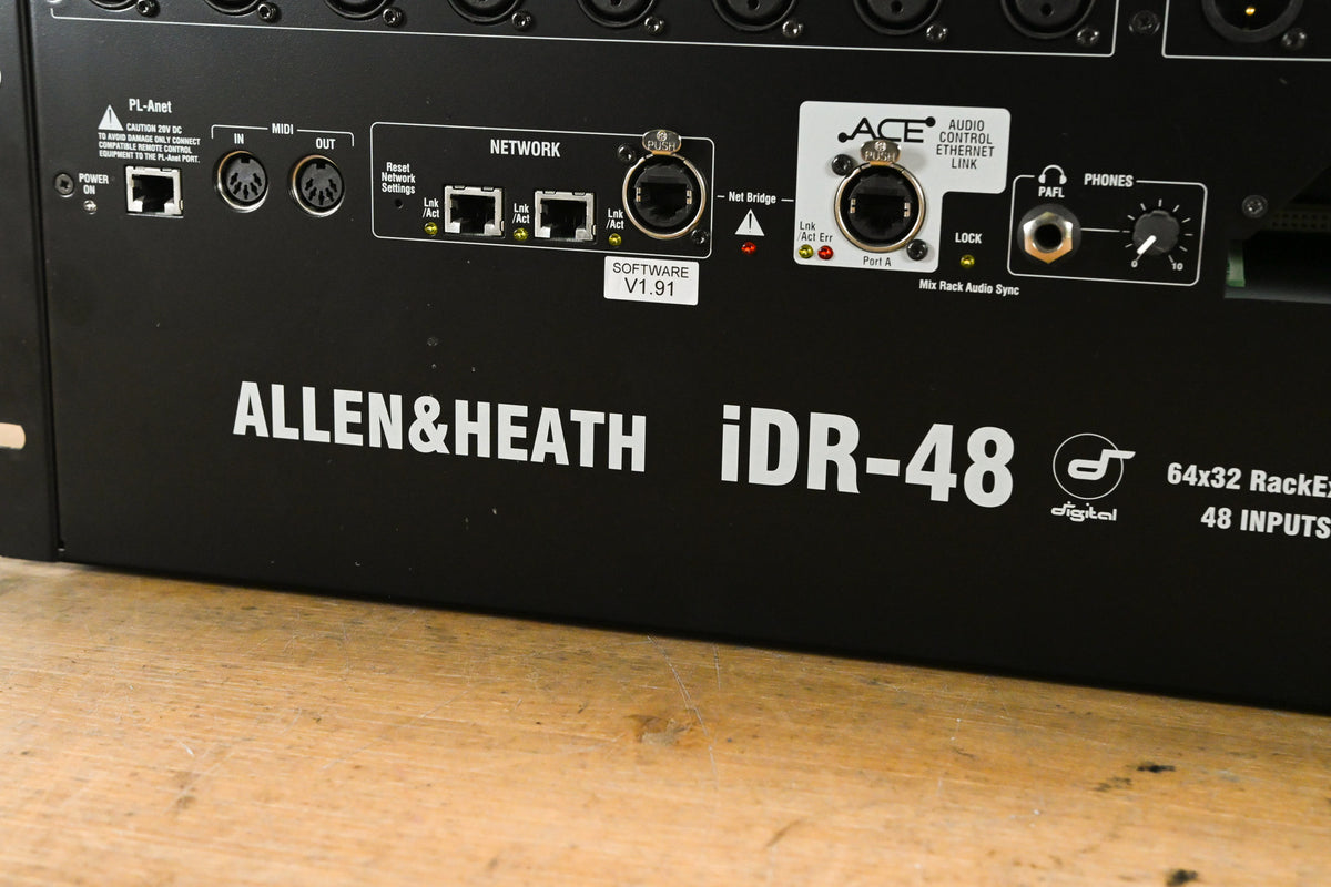 Allen & Heath iLive-T112 Mixing Surface with iDR-48 Fixed Format MixRack