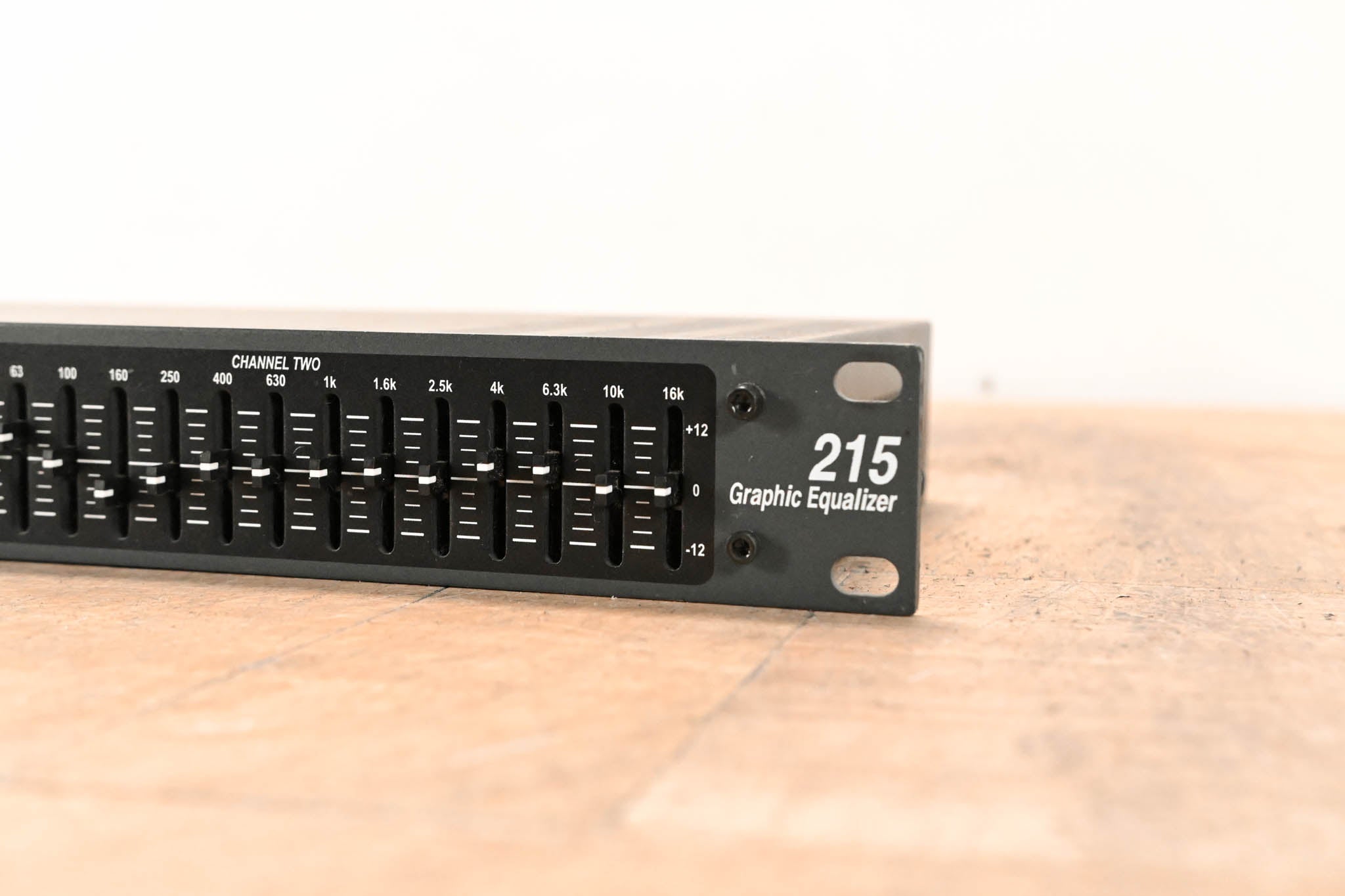 dbx 215 Dual Channel 15-Band Graphic Equalizer