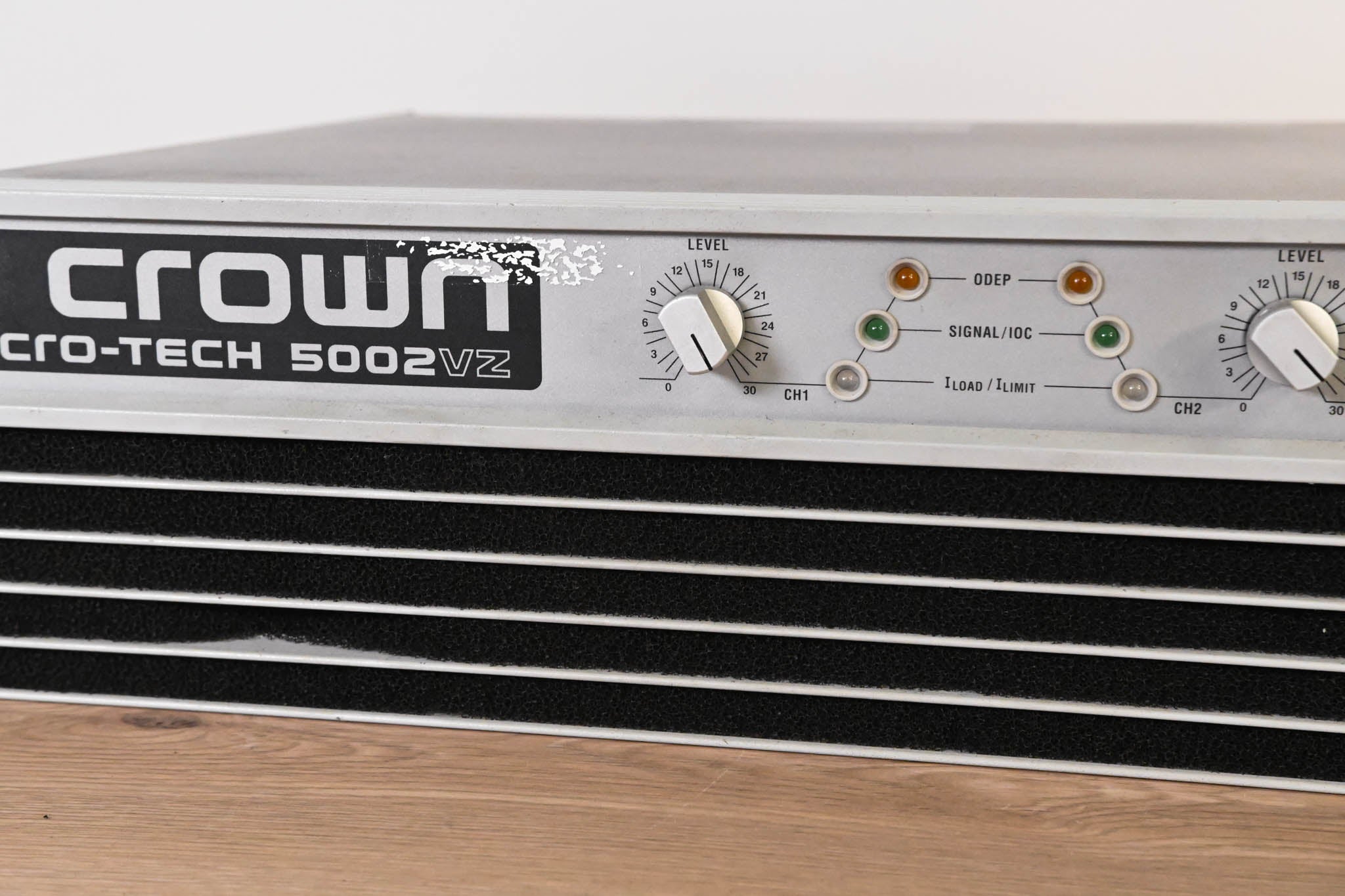 Crown Macro-Tech 5002VZ 2-Channel Power Amplifier