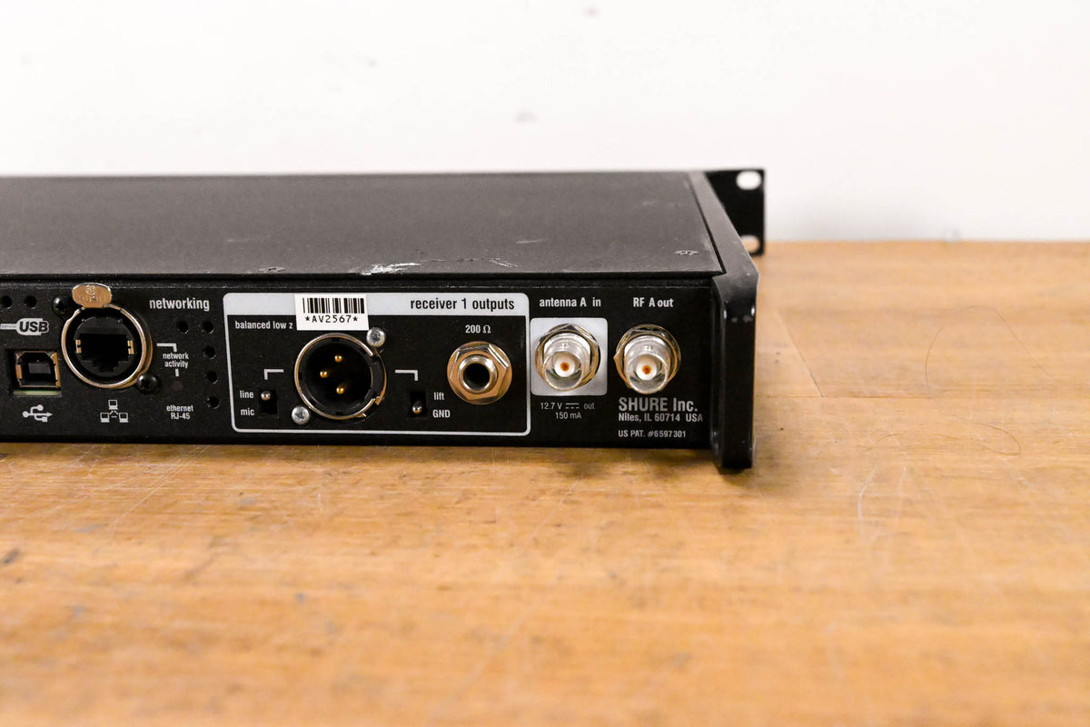 Shure UR4D+ Dual-Channel Wireless Receiver - G1 Band: 470-530 MHz