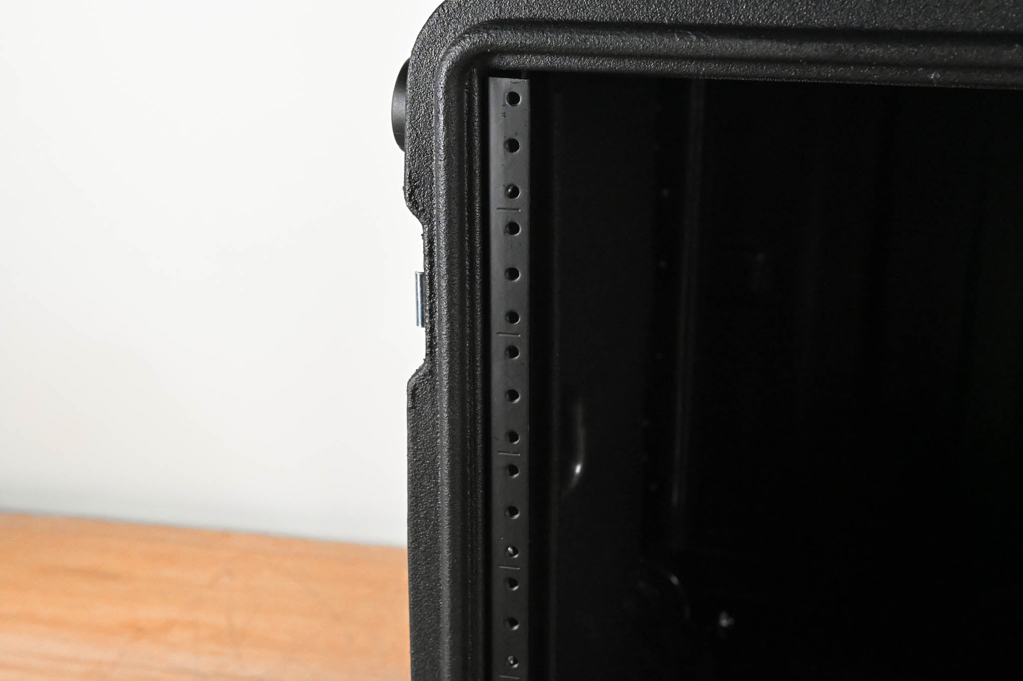 Gator Cases G-PROR-8U-19 Pro Series 8U Molded Audio Rack with Wheels