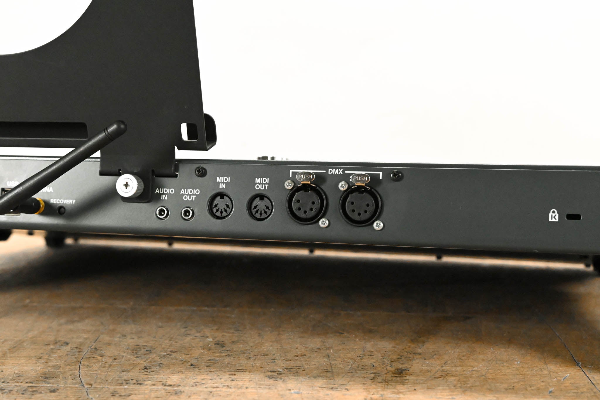 ChamSys QuickQ 20 Compact 2-Universe Lighting Control Console (NO PSU)