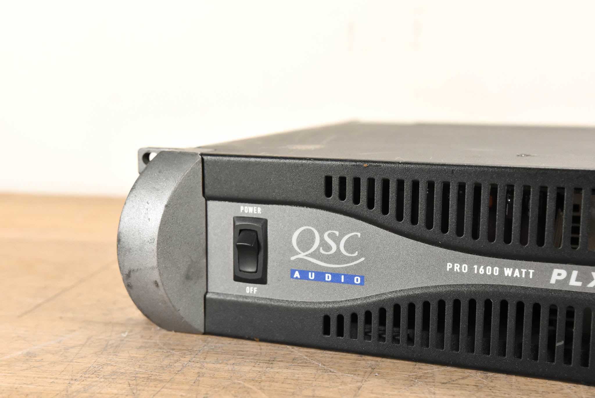 QSC PLX1602 2-Channel Power Amplifier