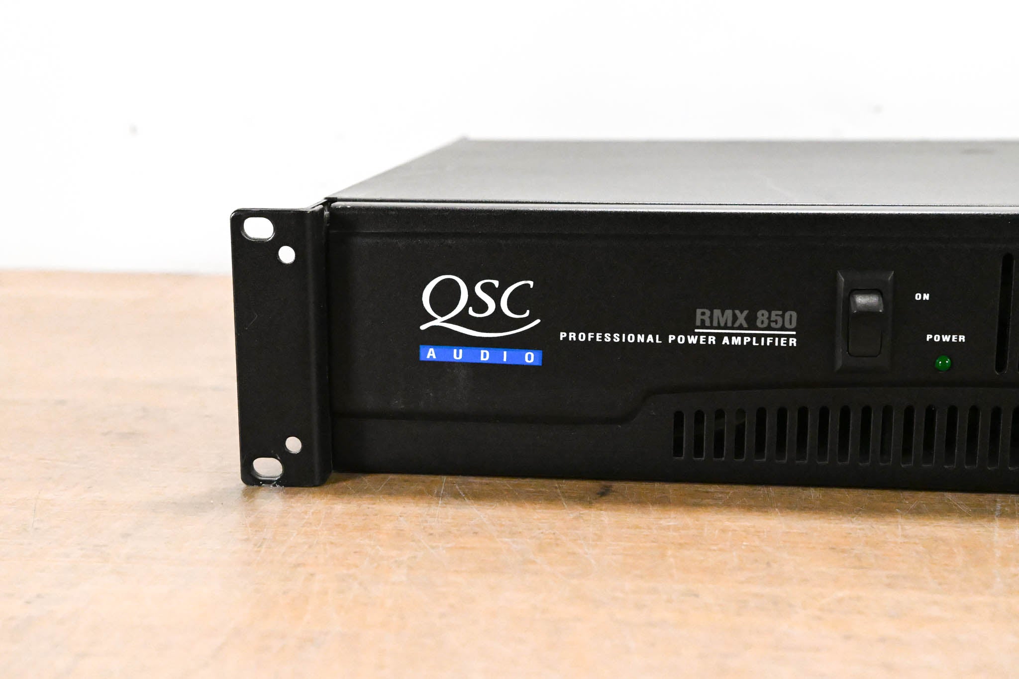 QSC RMX850 2-Channel Power Amplifier