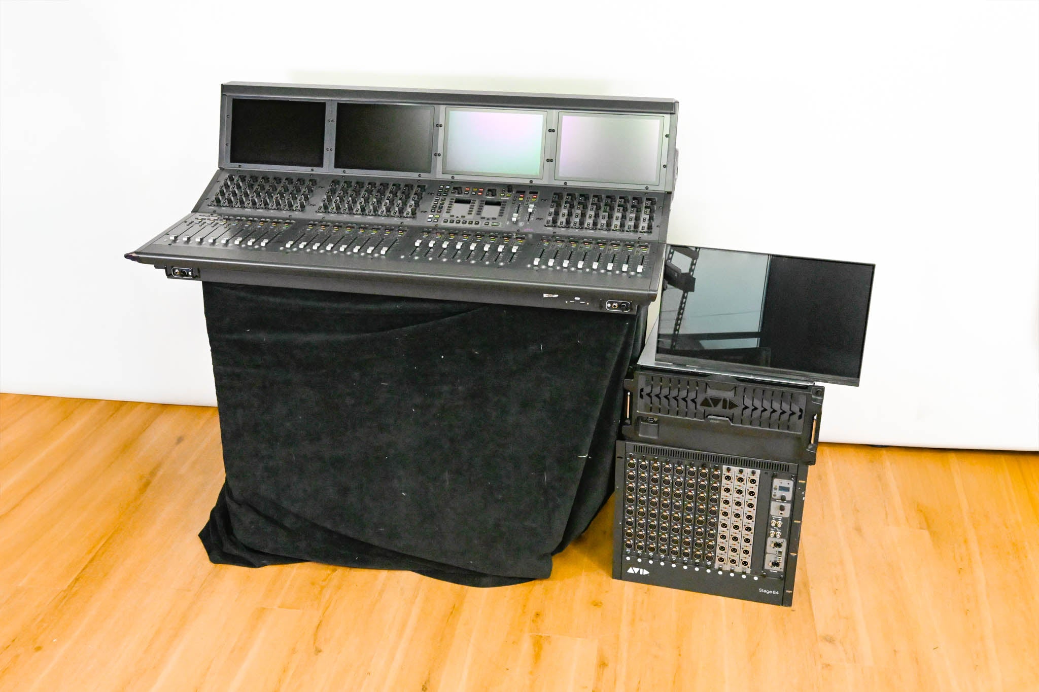 AVID VENUE S6L-32D System w/ E6L-144, Stage 64 64x24, WSG-HD, Monitor